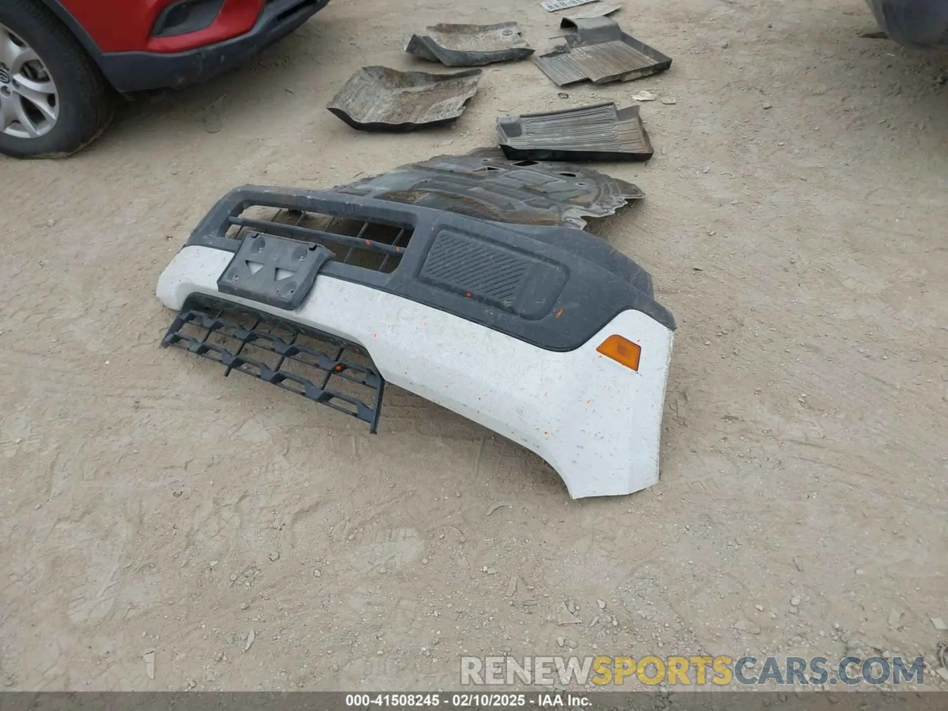 12 Photograph of a damaged car 3FTTW8E37NRA18838 FORD MAVERICK 2022