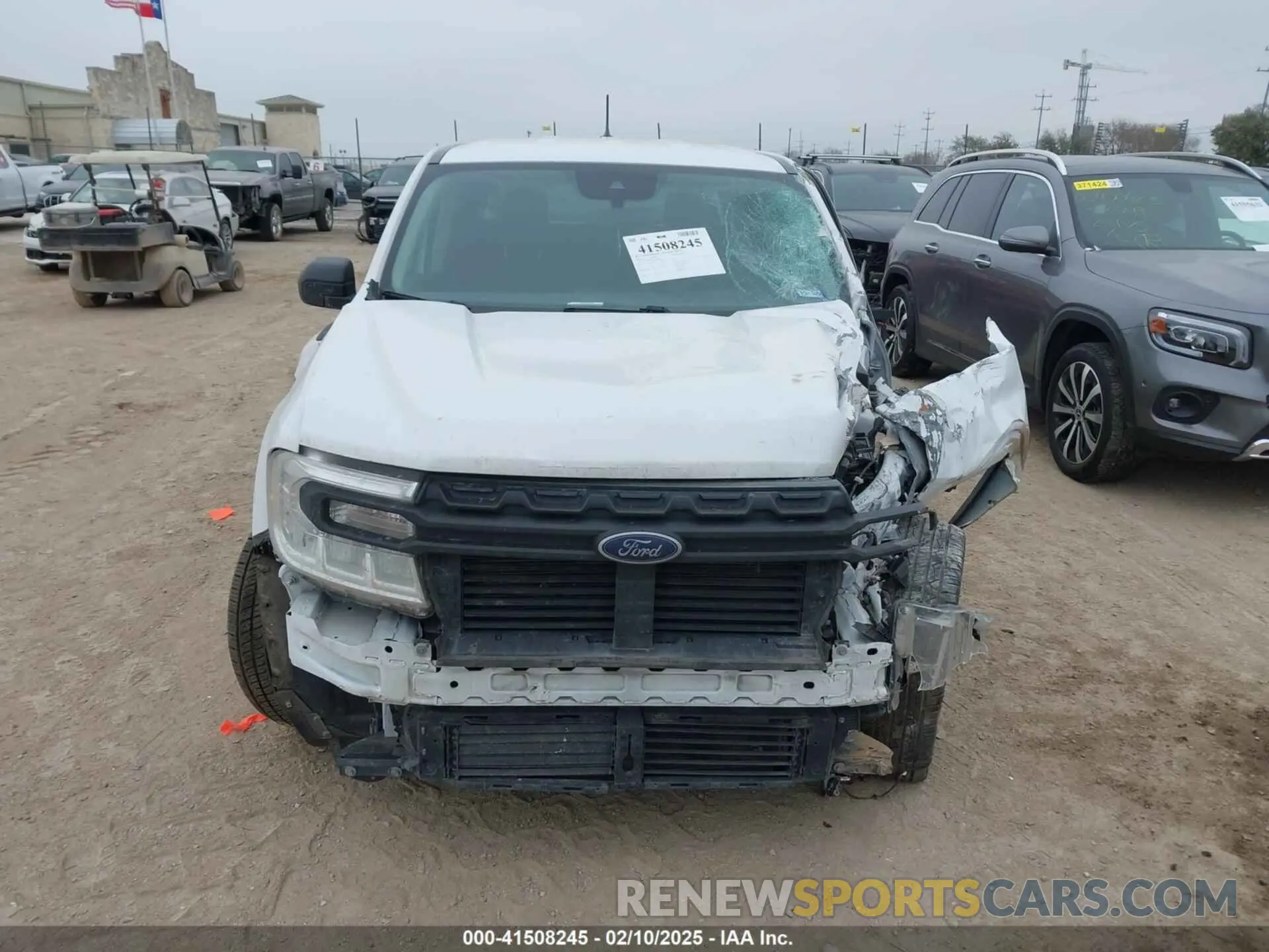 13 Photograph of a damaged car 3FTTW8E37NRA18838 FORD MAVERICK 2022