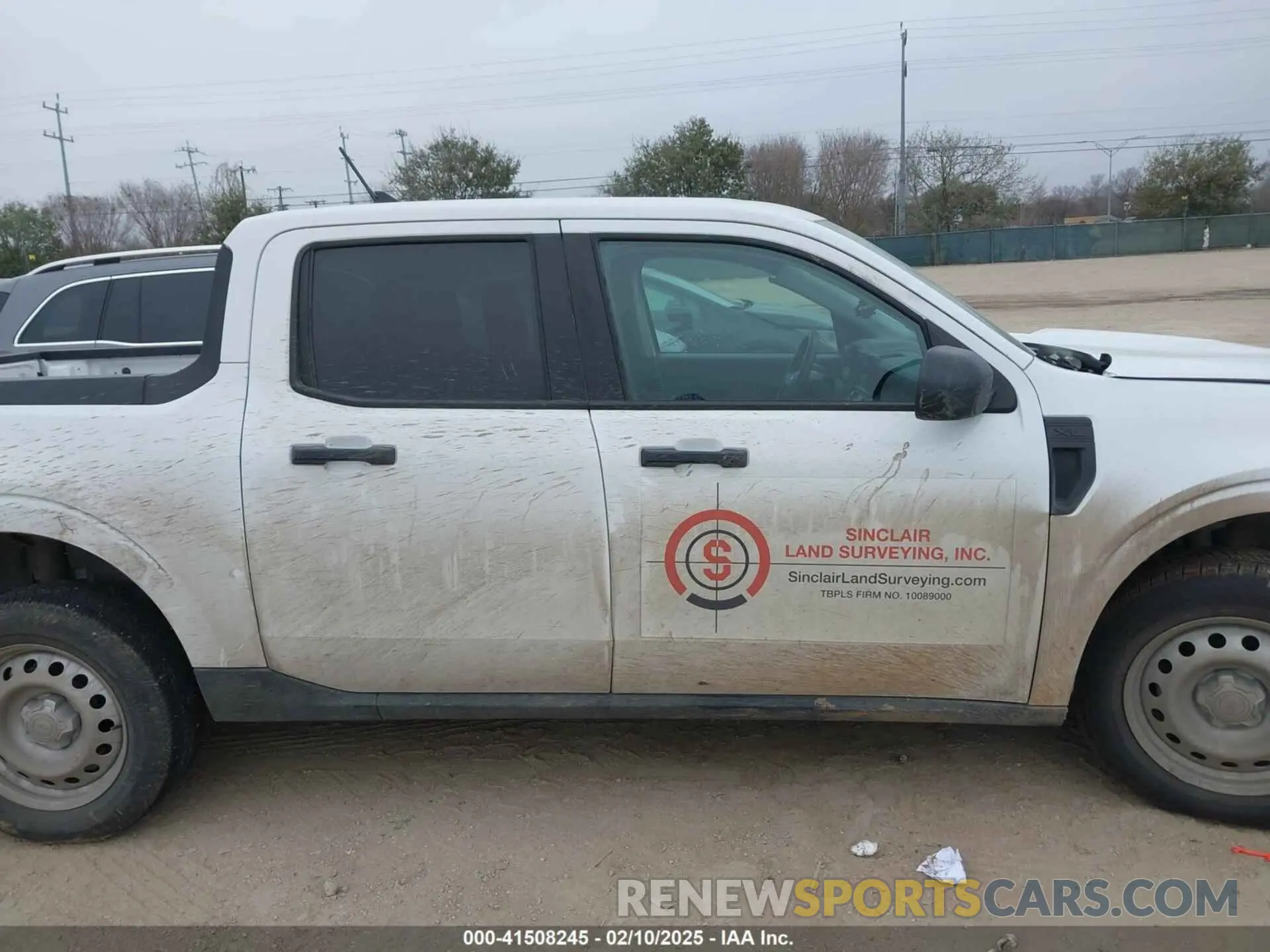 14 Photograph of a damaged car 3FTTW8E37NRA18838 FORD MAVERICK 2022
