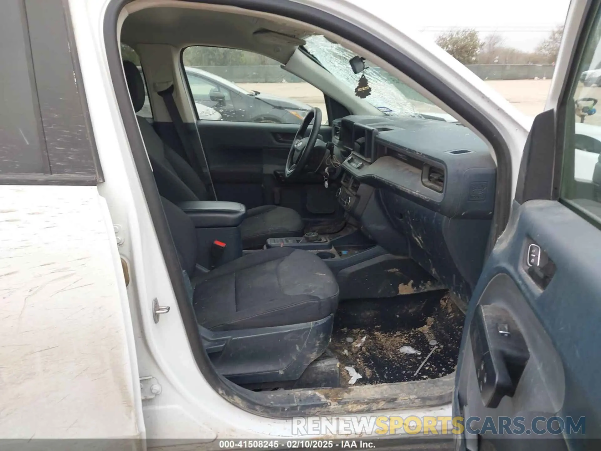 5 Photograph of a damaged car 3FTTW8E37NRA18838 FORD MAVERICK 2022
