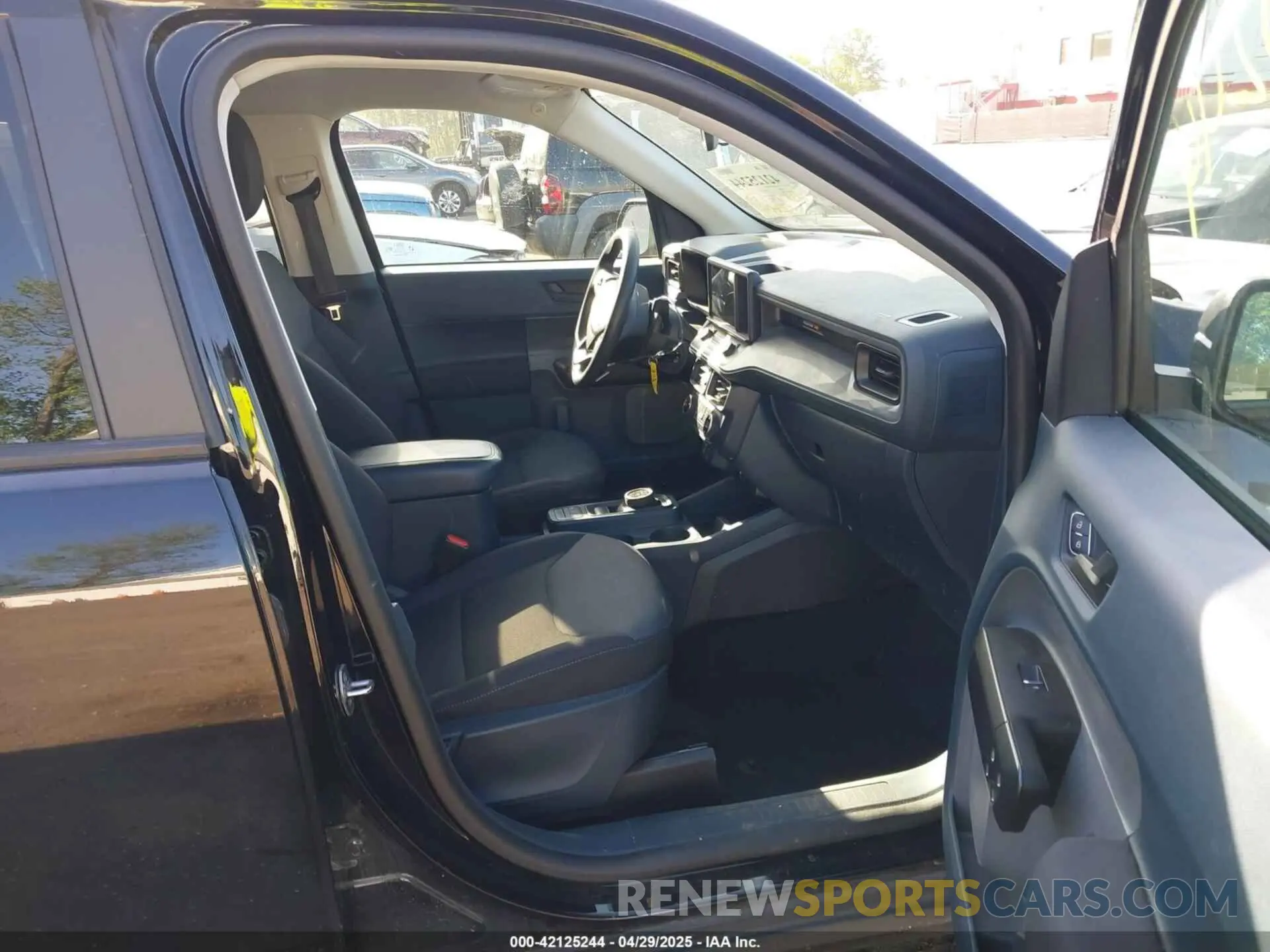 5 Photograph of a damaged car 3FTTW8E3XNRA22513 FORD MAVERICK 2022