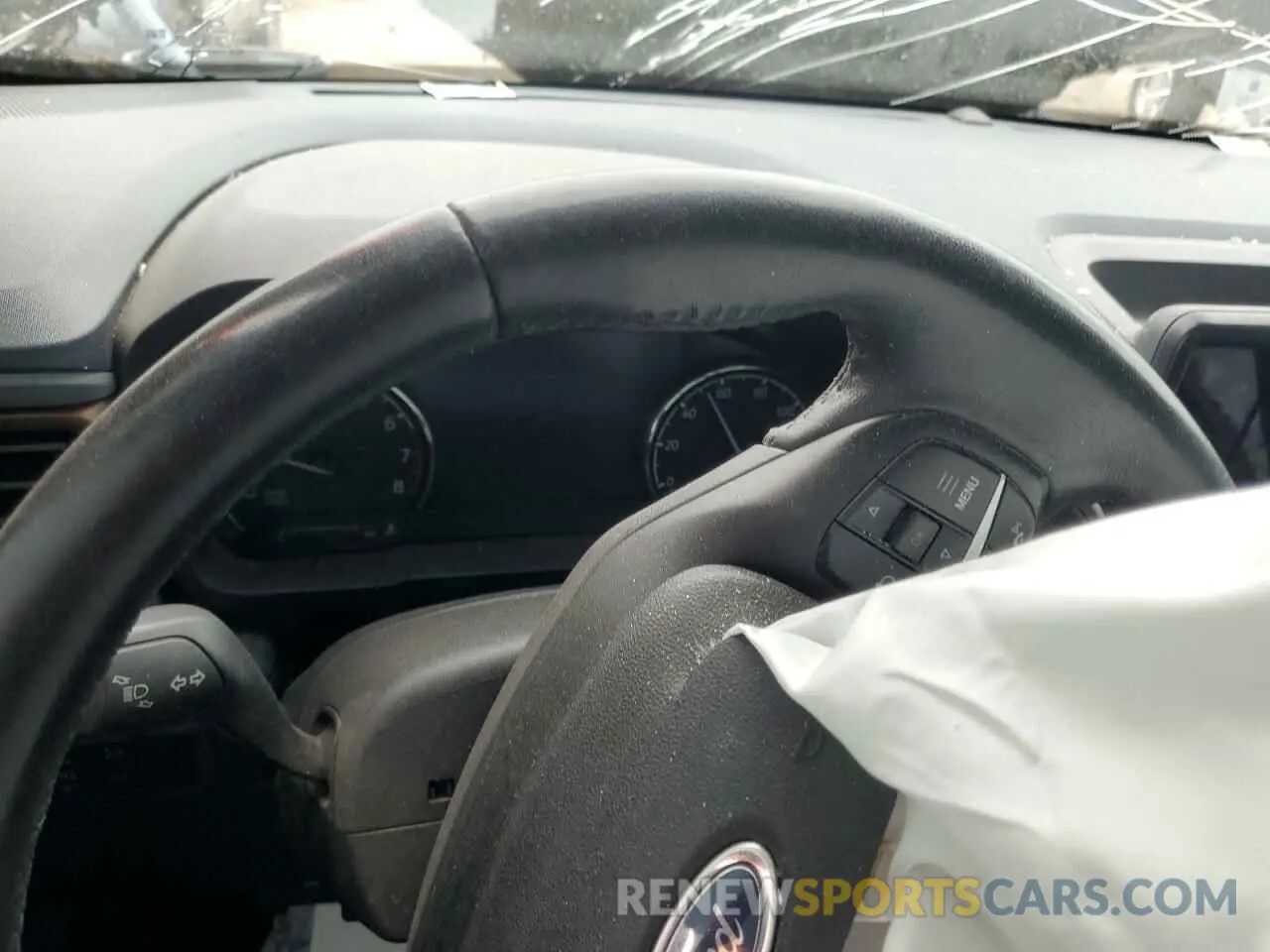 9 Photograph of a damaged car 3FTTW8E90NRA30561 FORD MAVERICK 2022