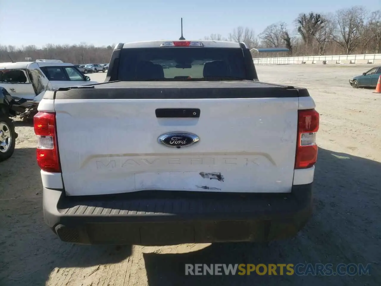 6 Photograph of a damaged car 3FTTW8E90NRA46632 FORD MAVERICK 2022