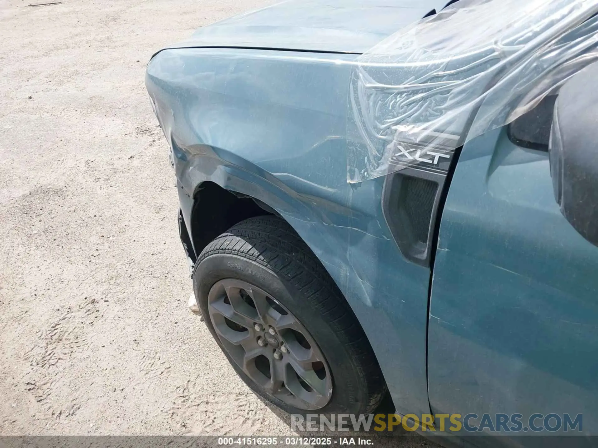 6 Photograph of a damaged car 3FTTW8E91NRA83544 FORD MAVERICK 2022