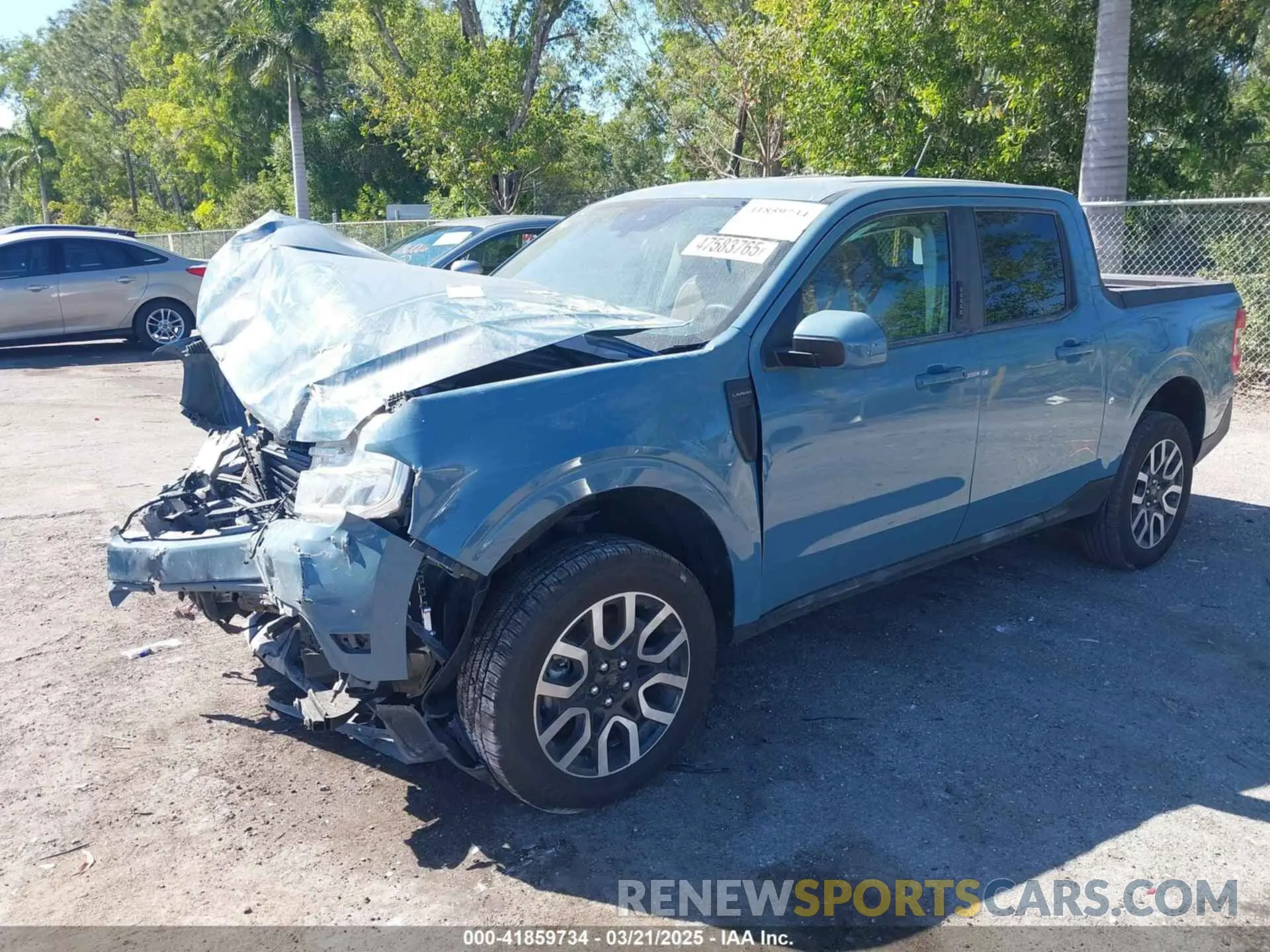 2 Photograph of a damaged car 3FTTW8E93NRA82976 FORD MAVERICK 2022