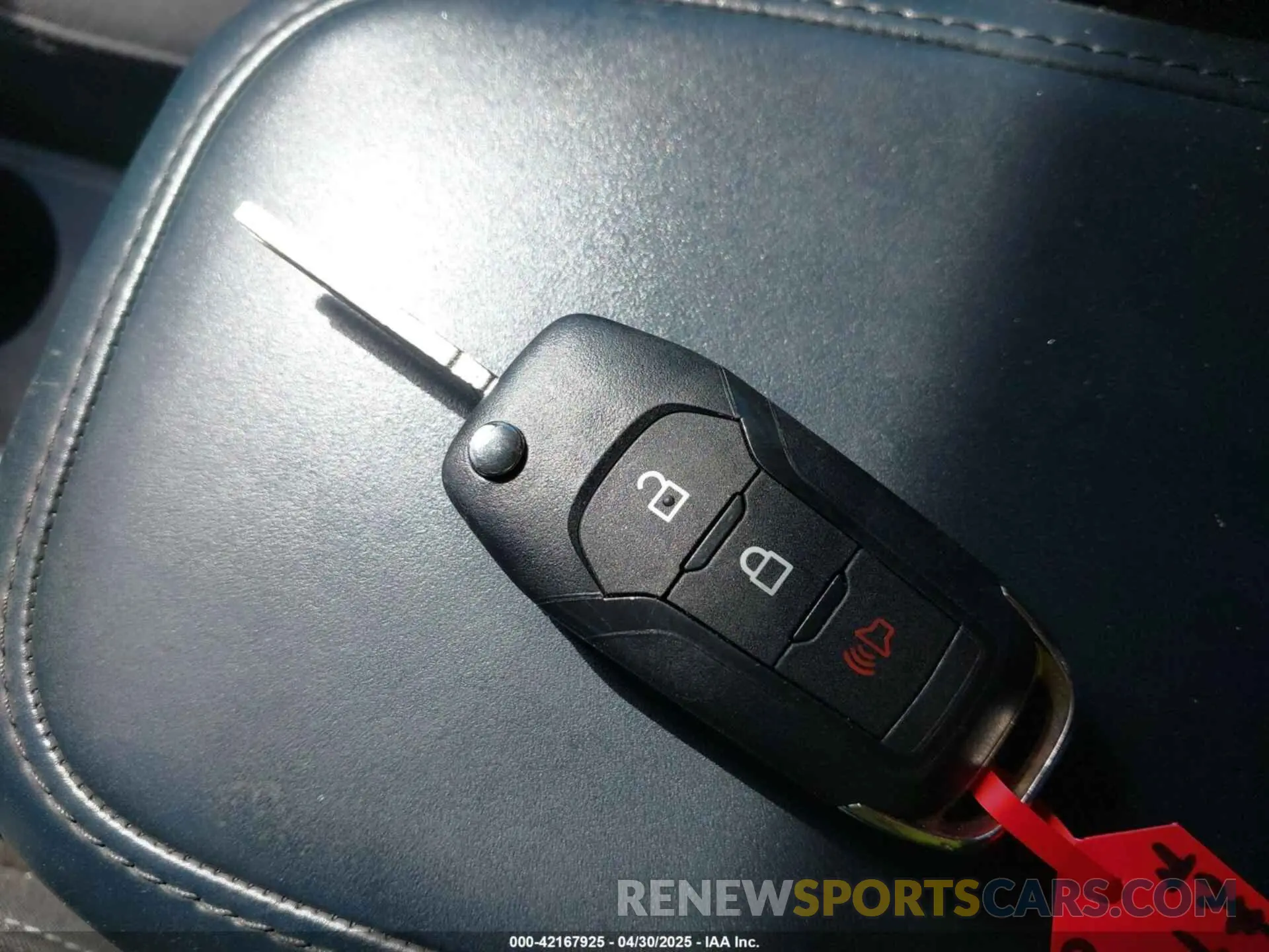 11 Photograph of a damaged car 3FTTW8E93NRA85554 FORD MAVERICK 2022