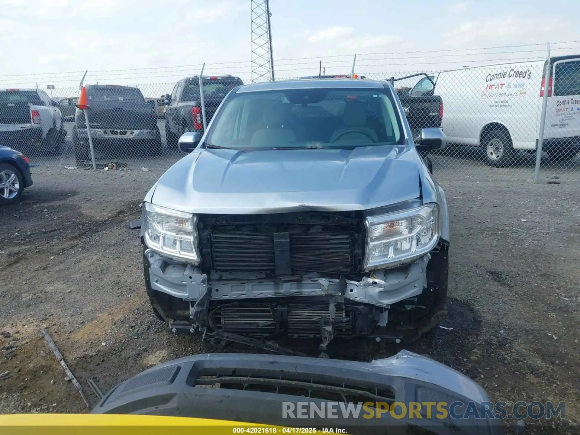 12 Photograph of a damaged car 3FTTW8E94NRA01600 FORD MAVERICK 2022