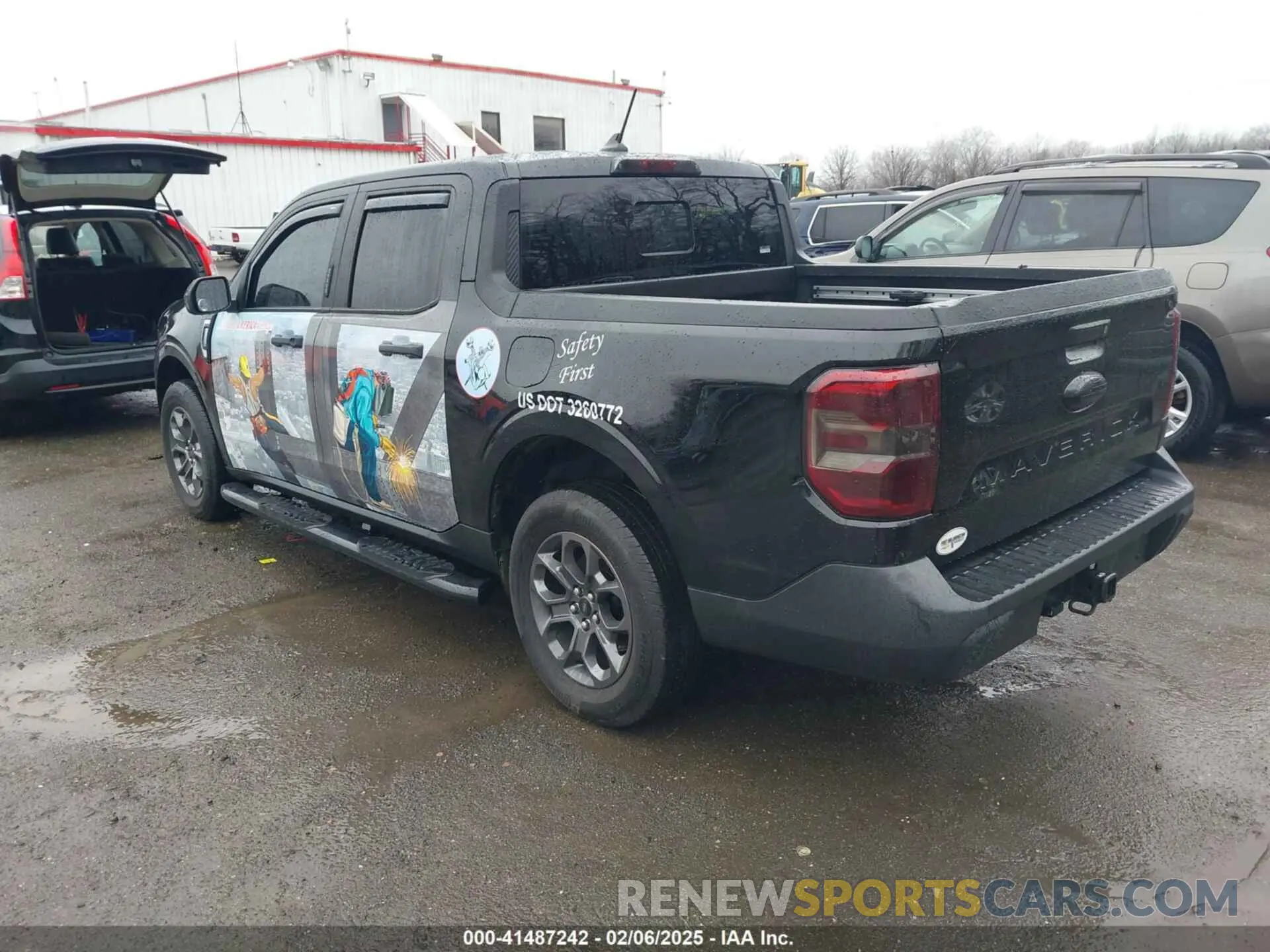3 Photograph of a damaged car 3FTTW8E94NRA25976 FORD MAVERICK 2022