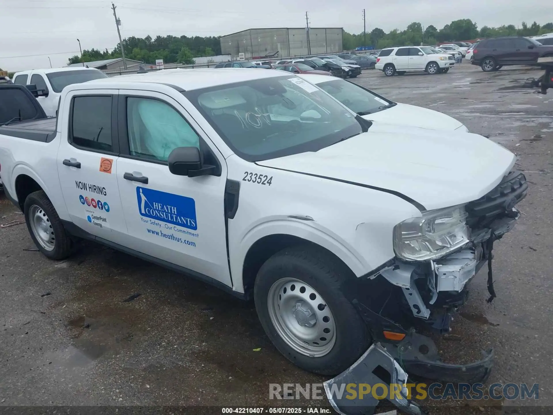 1 Photograph of a damaged car 3FTTW8E95NRA98984 FORD MAVERICK 2022