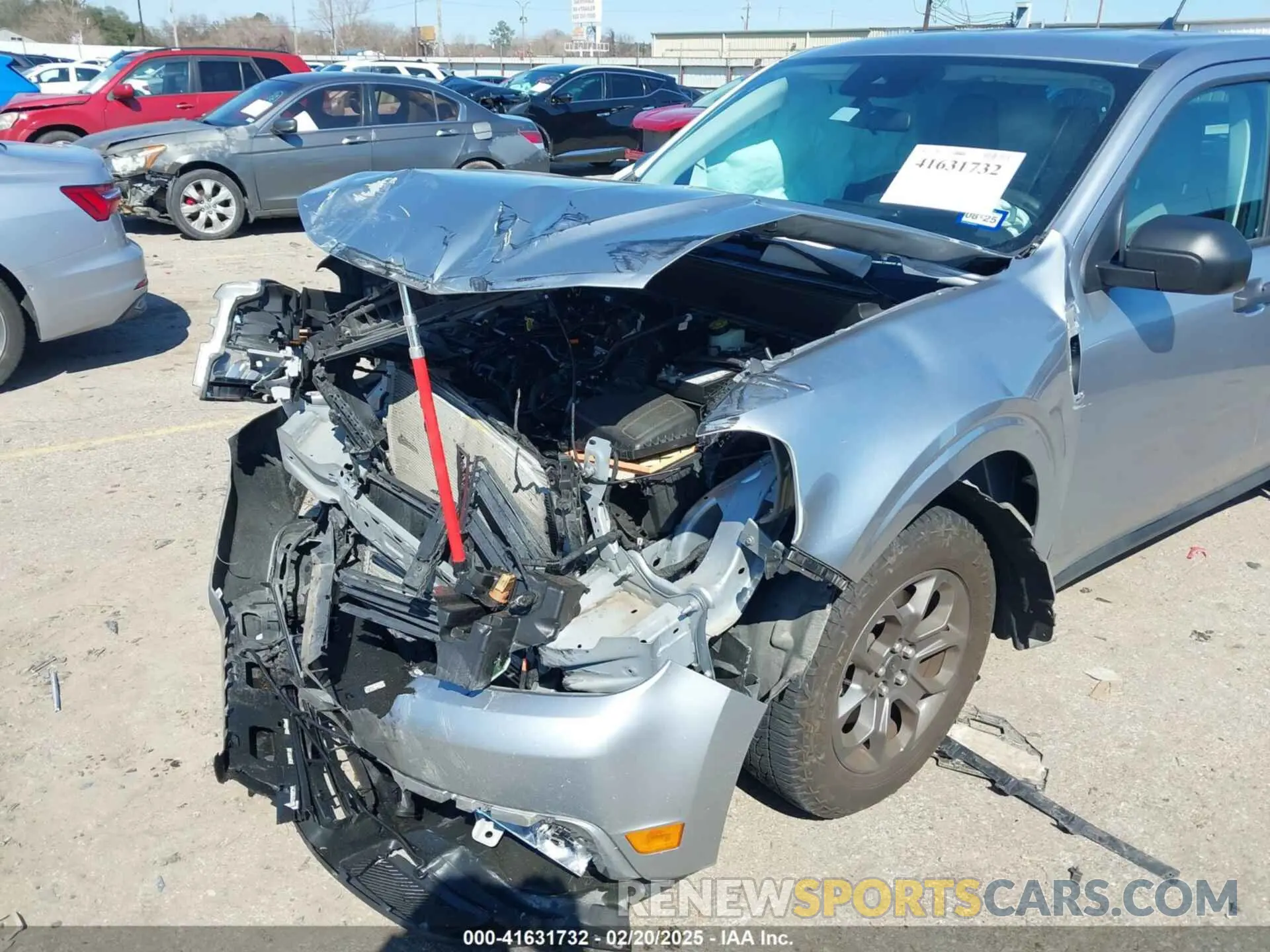 6 Photograph of a damaged car 3FTTW8E97NRA59183 FORD MAVERICK 2022