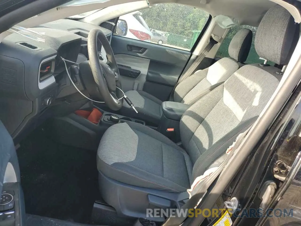 7 Photograph of a damaged car 3FTTW8E97NRB14179 FORD MAVERICK 2022