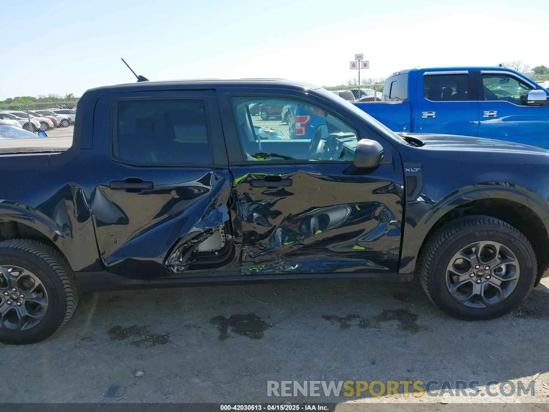 13 Photograph of a damaged car 3FTTW8E98NRB07029 FORD MAVERICK 2022