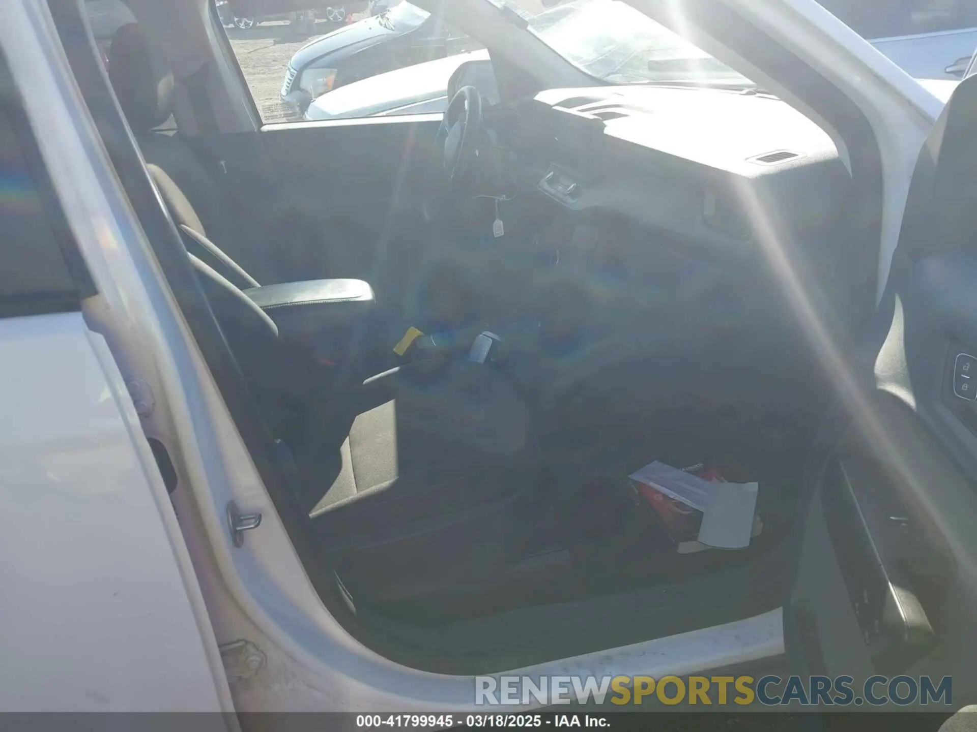5 Photograph of a damaged car 3FTTW8E99NRA98678 FORD MAVERICK 2022