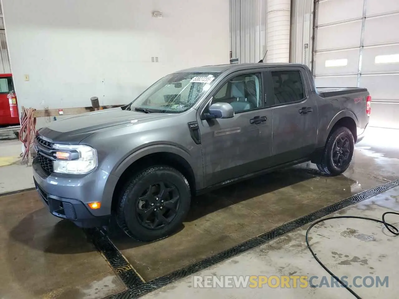 1 Photograph of a damaged car 3FTTW8F90NRA09952 FORD MAVERICK 2022