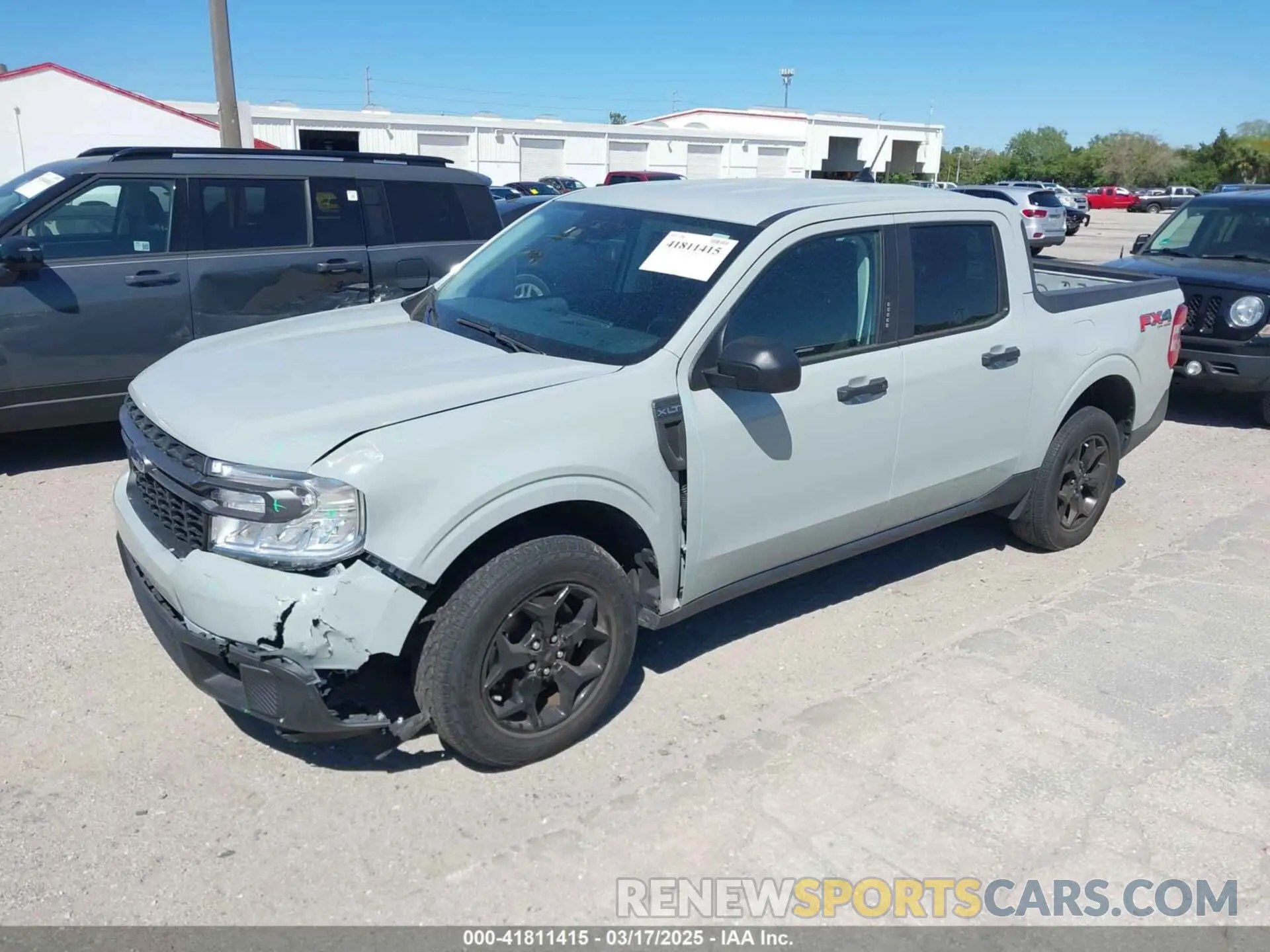 2 Photograph of a damaged car 3FTTW8F91NRA44015 FORD MAVERICK 2022