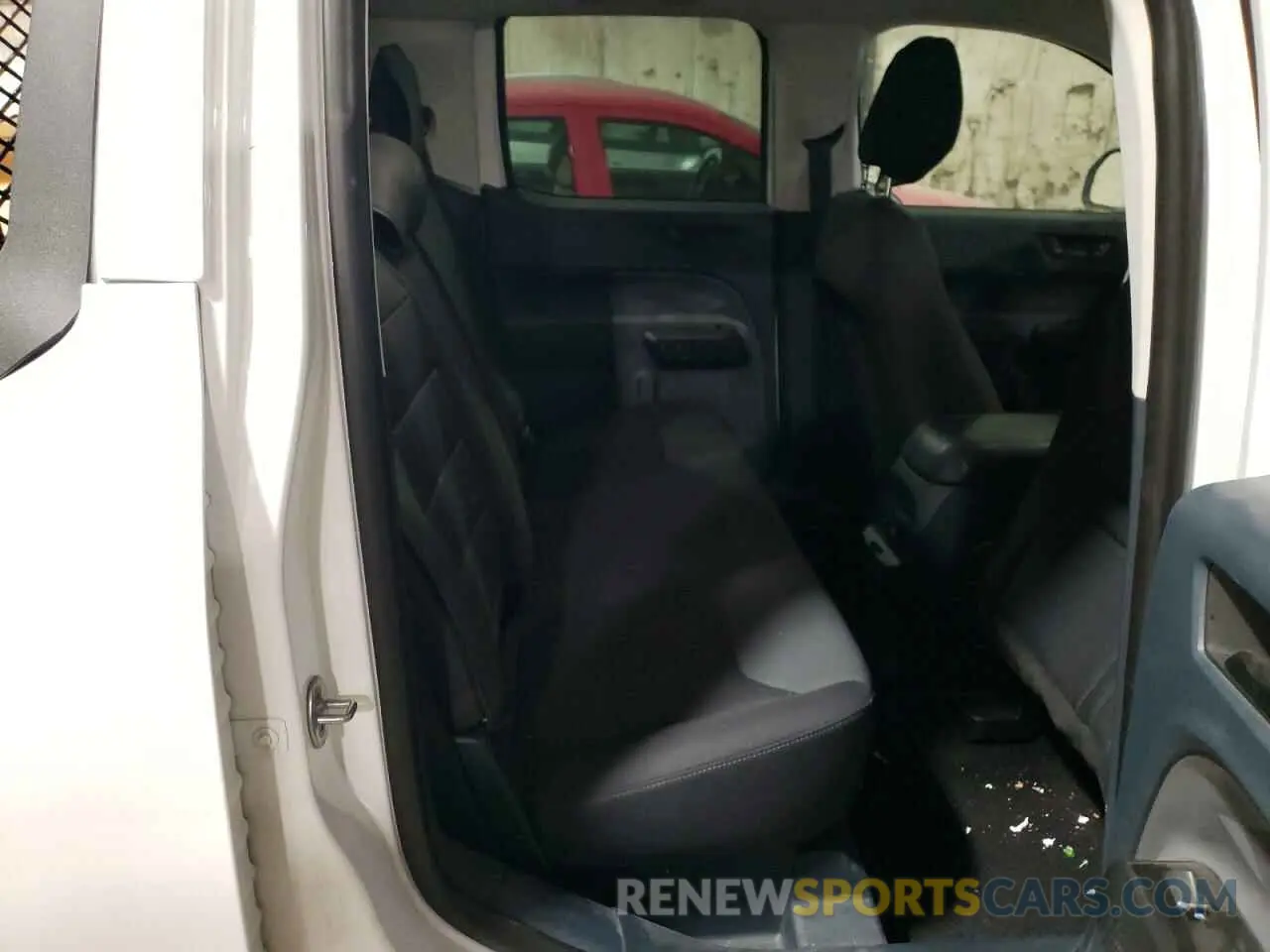 10 Photograph of a damaged car 3FTTW8F91NRB02320 FORD MAVERICK 2022