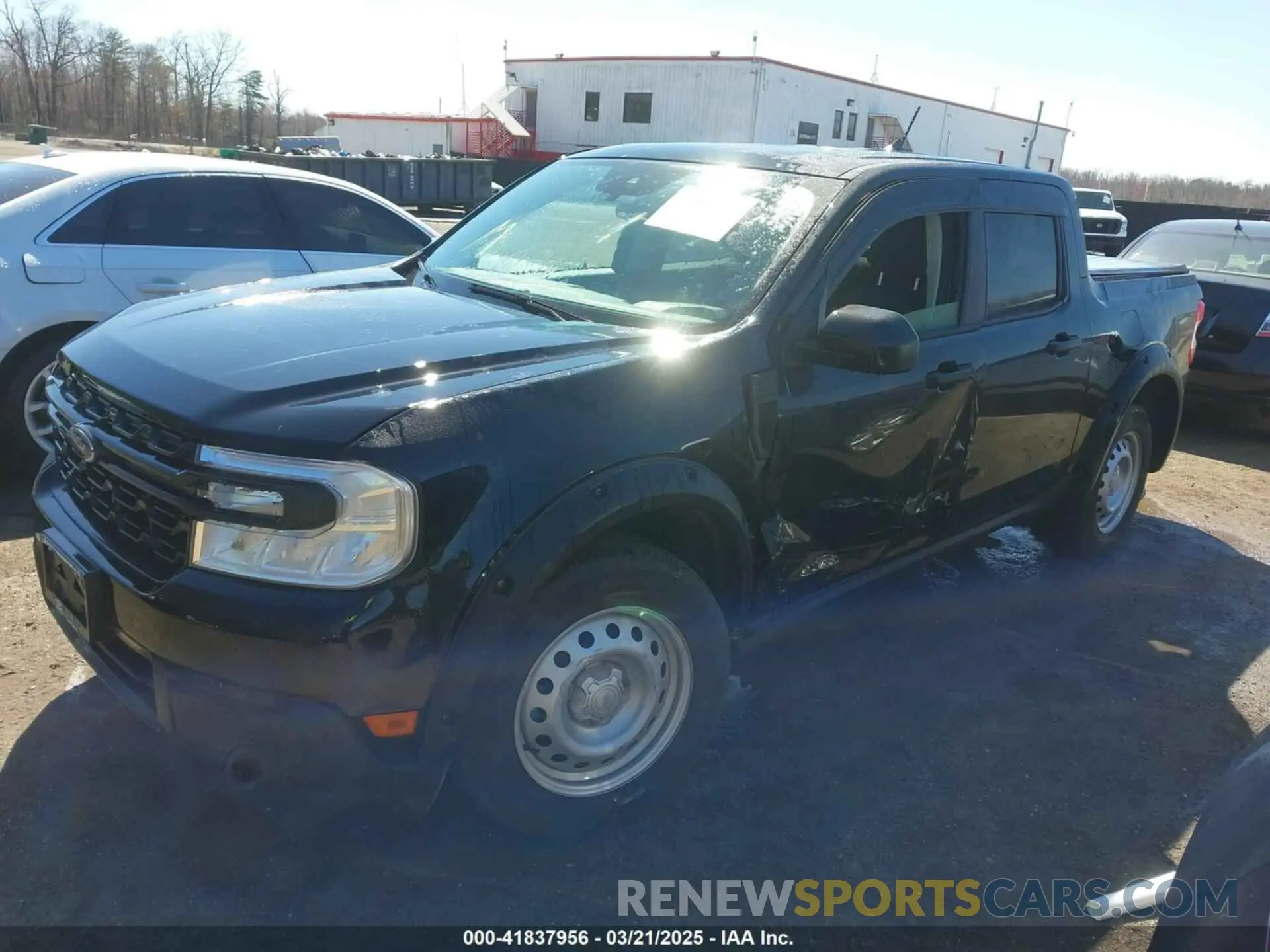 2 Photograph of a damaged car 3FTTW8F92NRA44461 FORD MAVERICK 2022