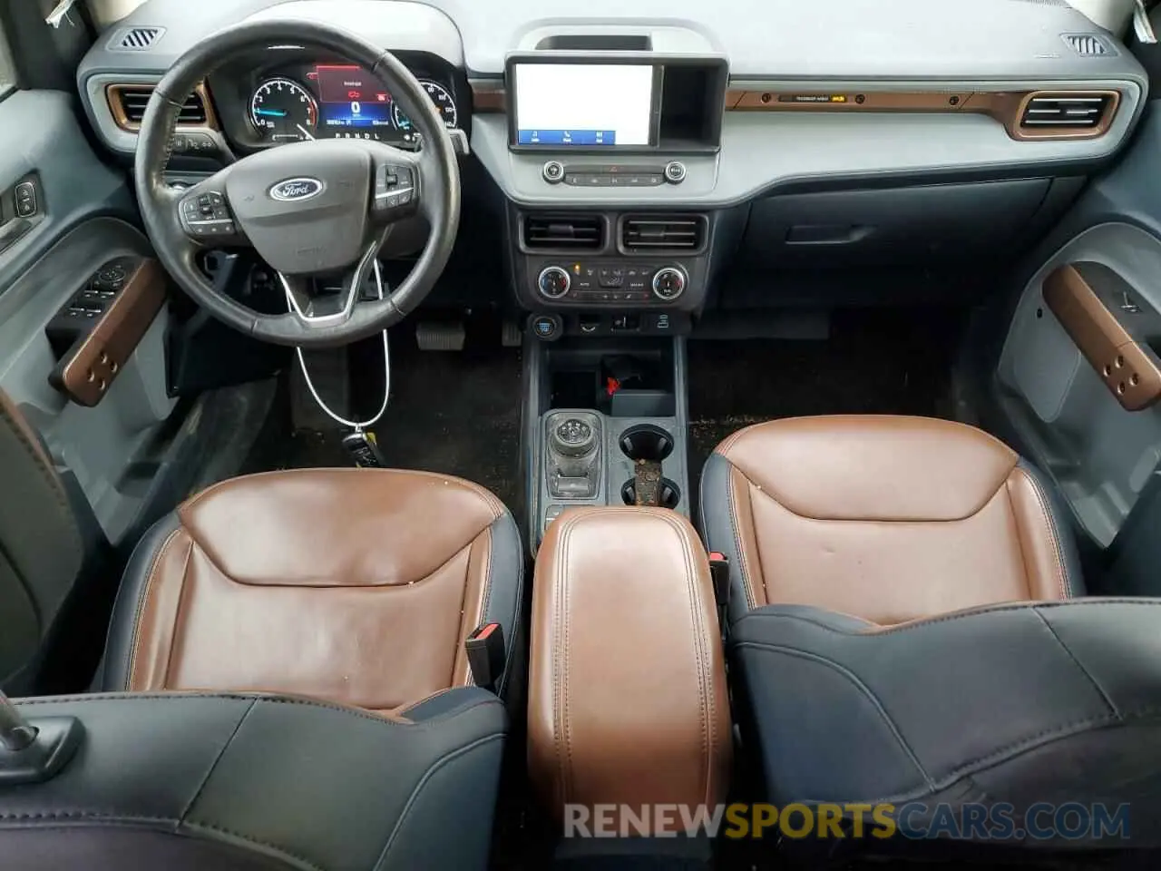 8 Photograph of a damaged car 3FTTW8F92NRA88380 FORD MAVERICK 2022