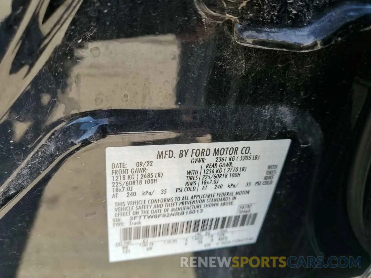 13 Photograph of a damaged car 3FTTW8F92NRB15013 FORD MAVERICK 2022