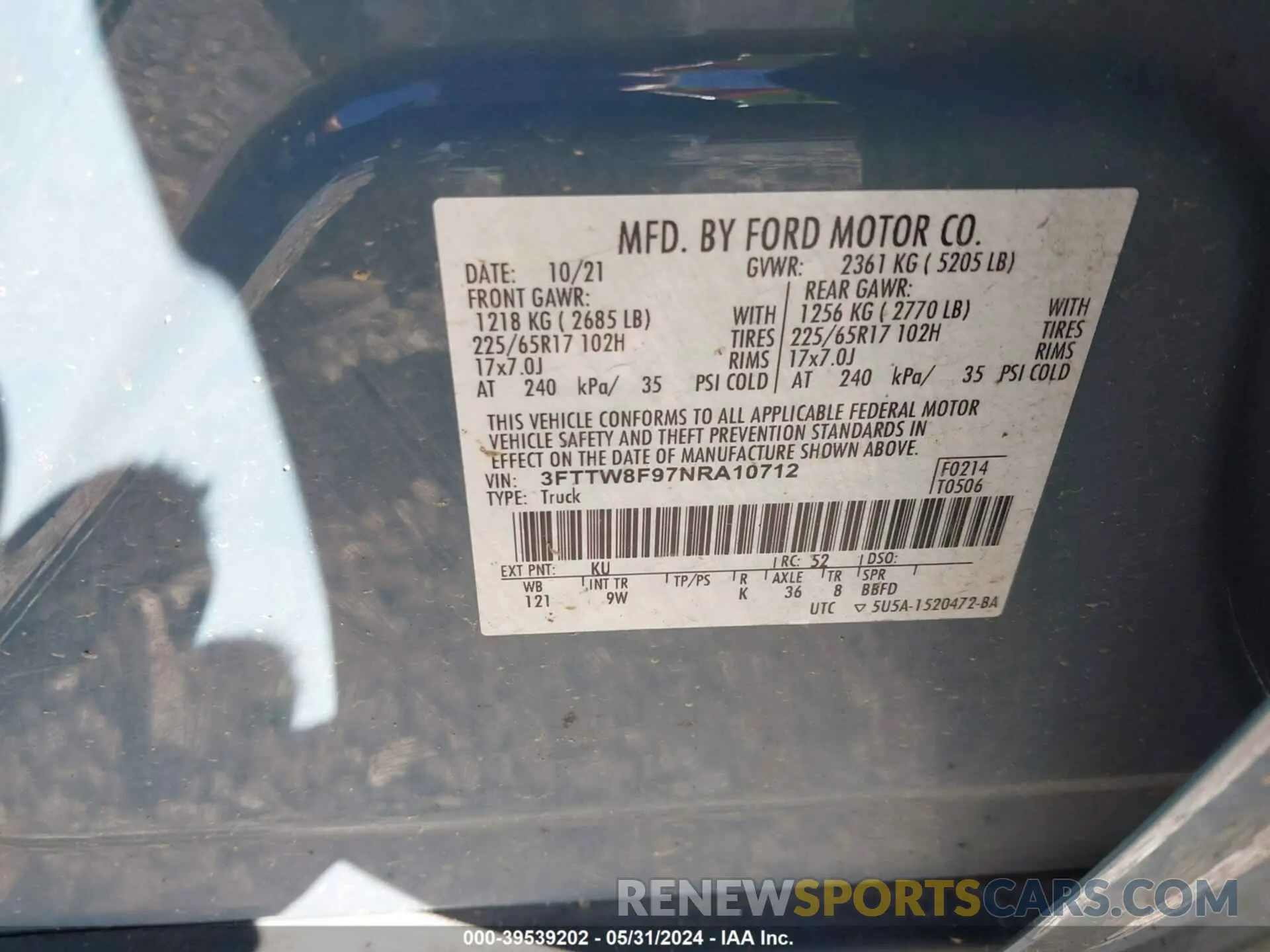 9 Photograph of a damaged car 3FTTW8F97NRA10712 FORD MAVERICK 2022