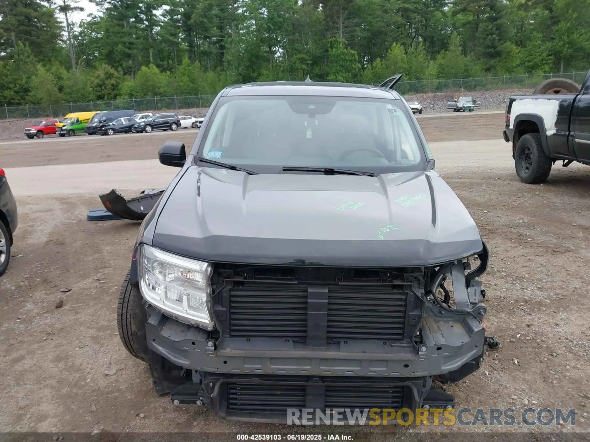 13 Photograph of a damaged car 3FTTW8F97NRA36484 FORD MAVERICK 2022