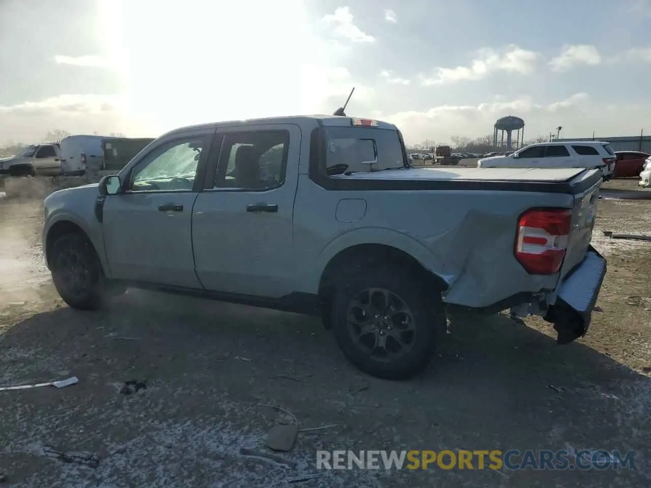 2 Photograph of a damaged car 3FTTW8F97NRA44102 FORD MAVERICK 2022