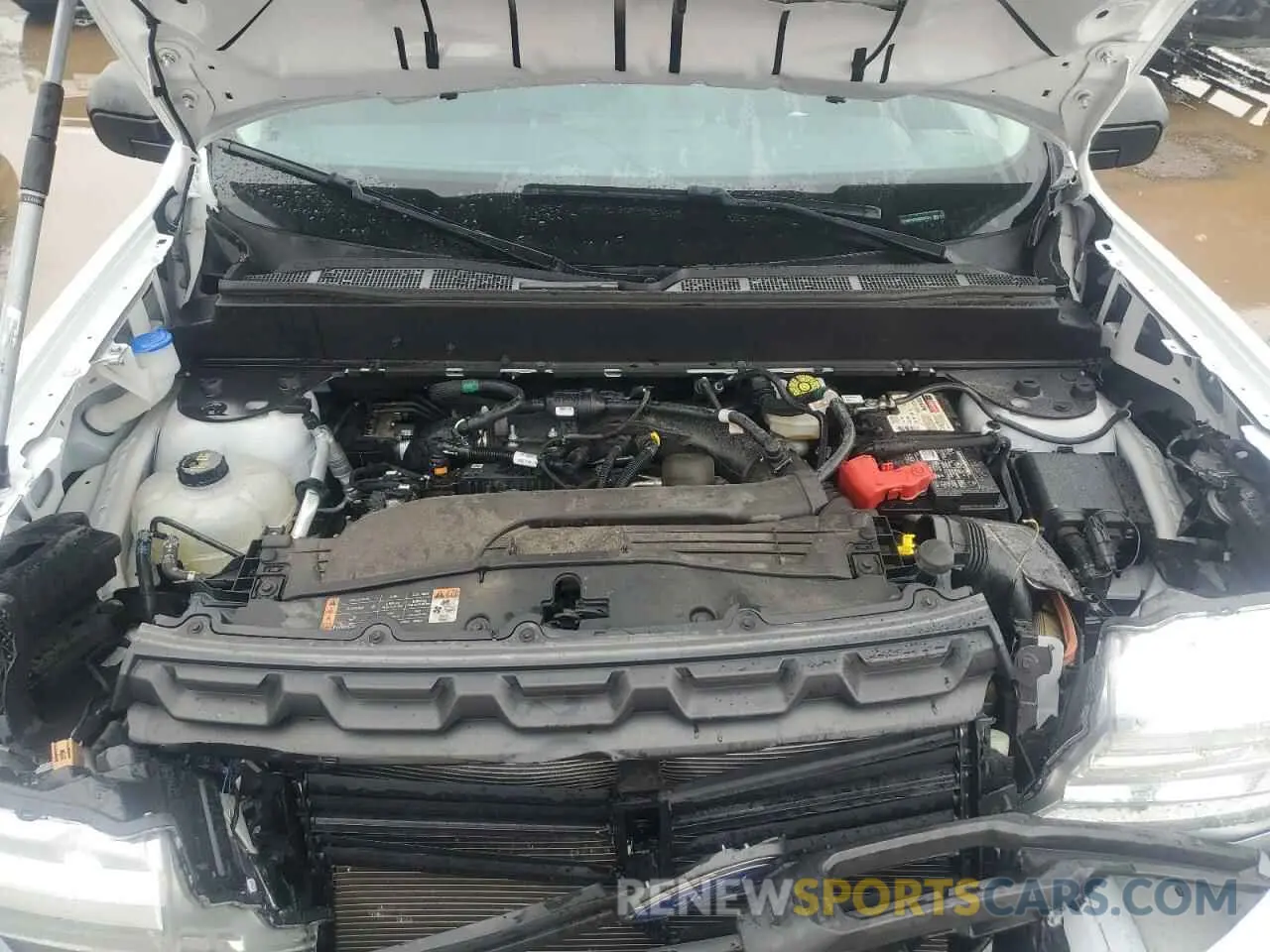 11 Photograph of a damaged car 3FTTW8F97NRB08378 FORD MAVERICK 2022