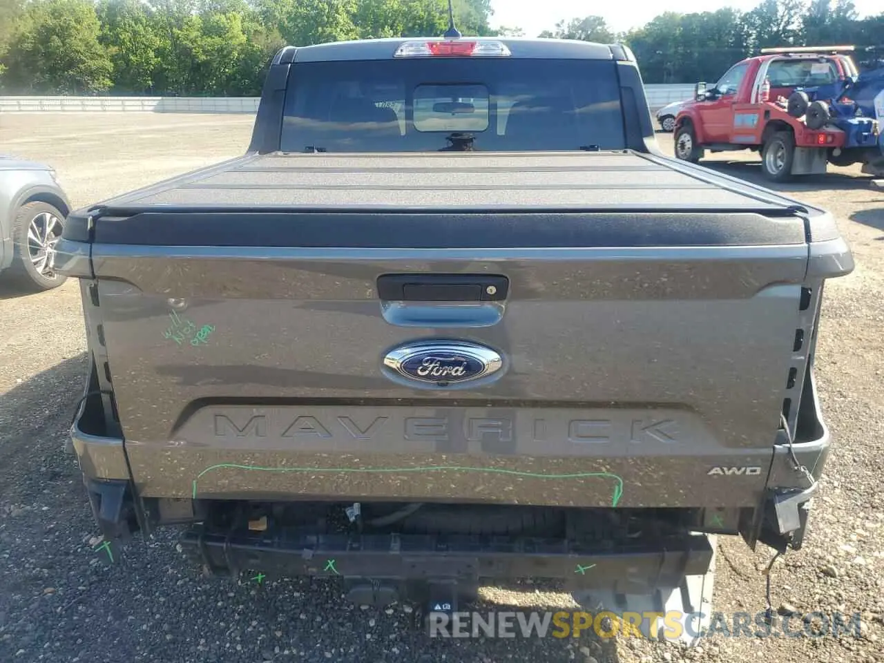 6 Photograph of a damaged car 3FTTW8F98NRA57795 FORD MAVERICK 2022