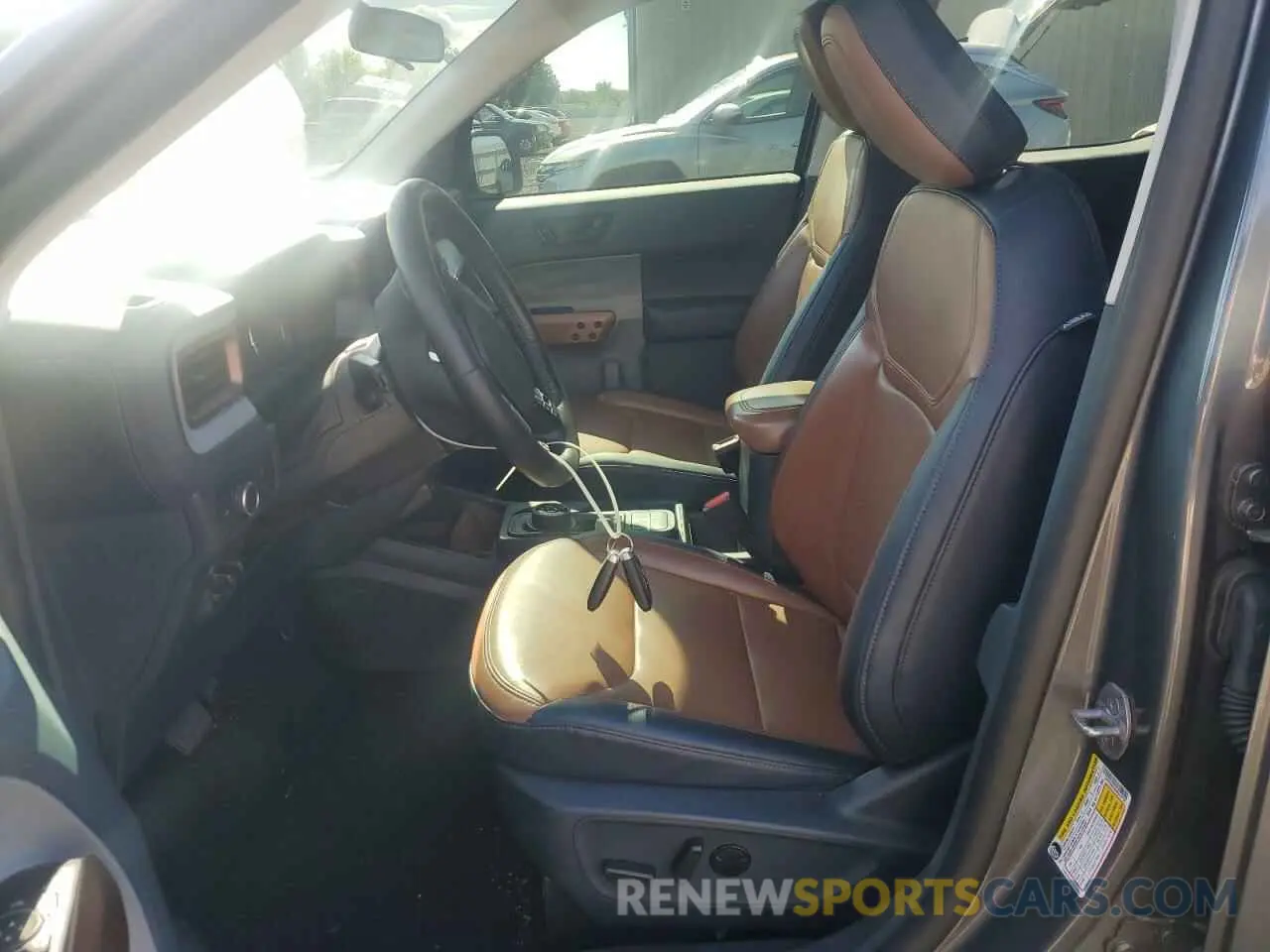 7 Photograph of a damaged car 3FTTW8F98NRA57795 FORD MAVERICK 2022