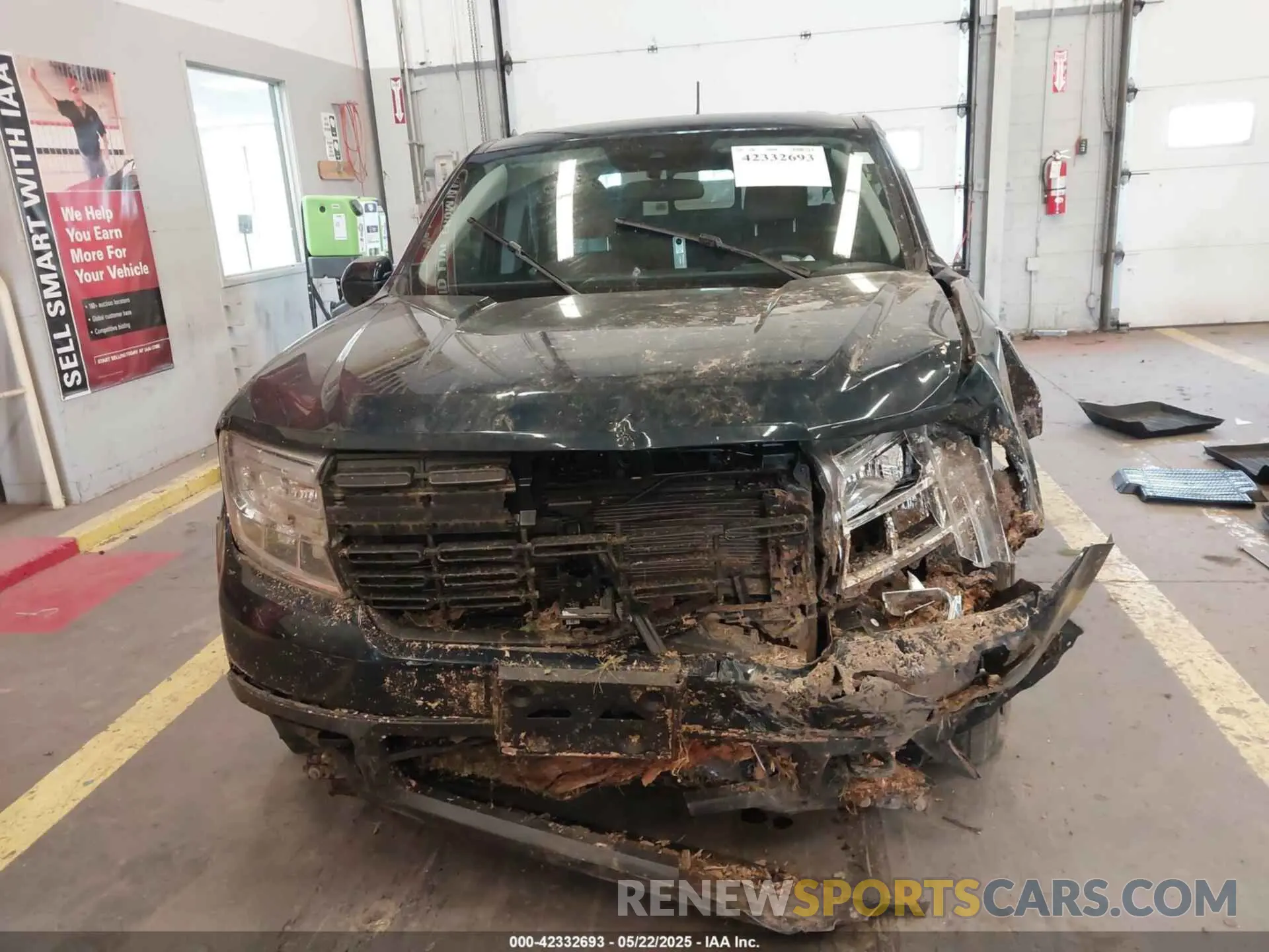 11 Photograph of a damaged car 3FTTW8F98NRB04212 FORD MAVERICK 2022