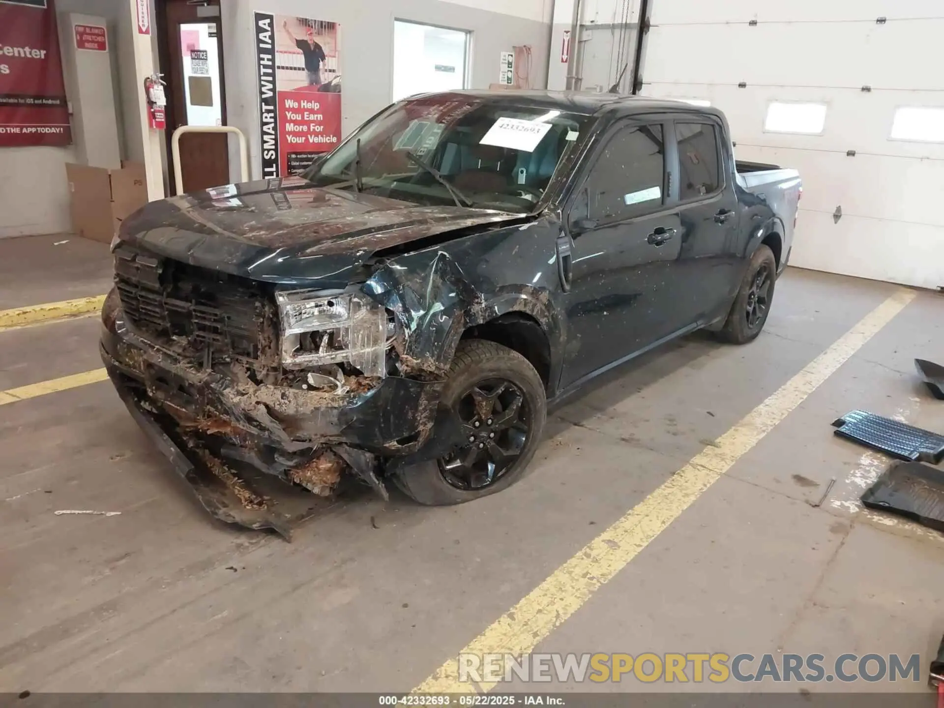 2 Photograph of a damaged car 3FTTW8F98NRB04212 FORD MAVERICK 2022