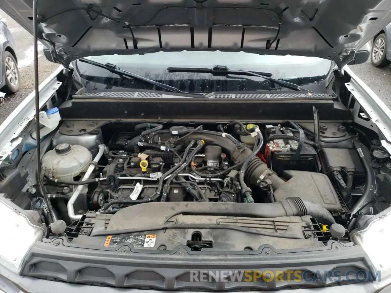 11 Photograph of a damaged car 3FTTW8F99NRA40083 FORD MAVERICK 2022