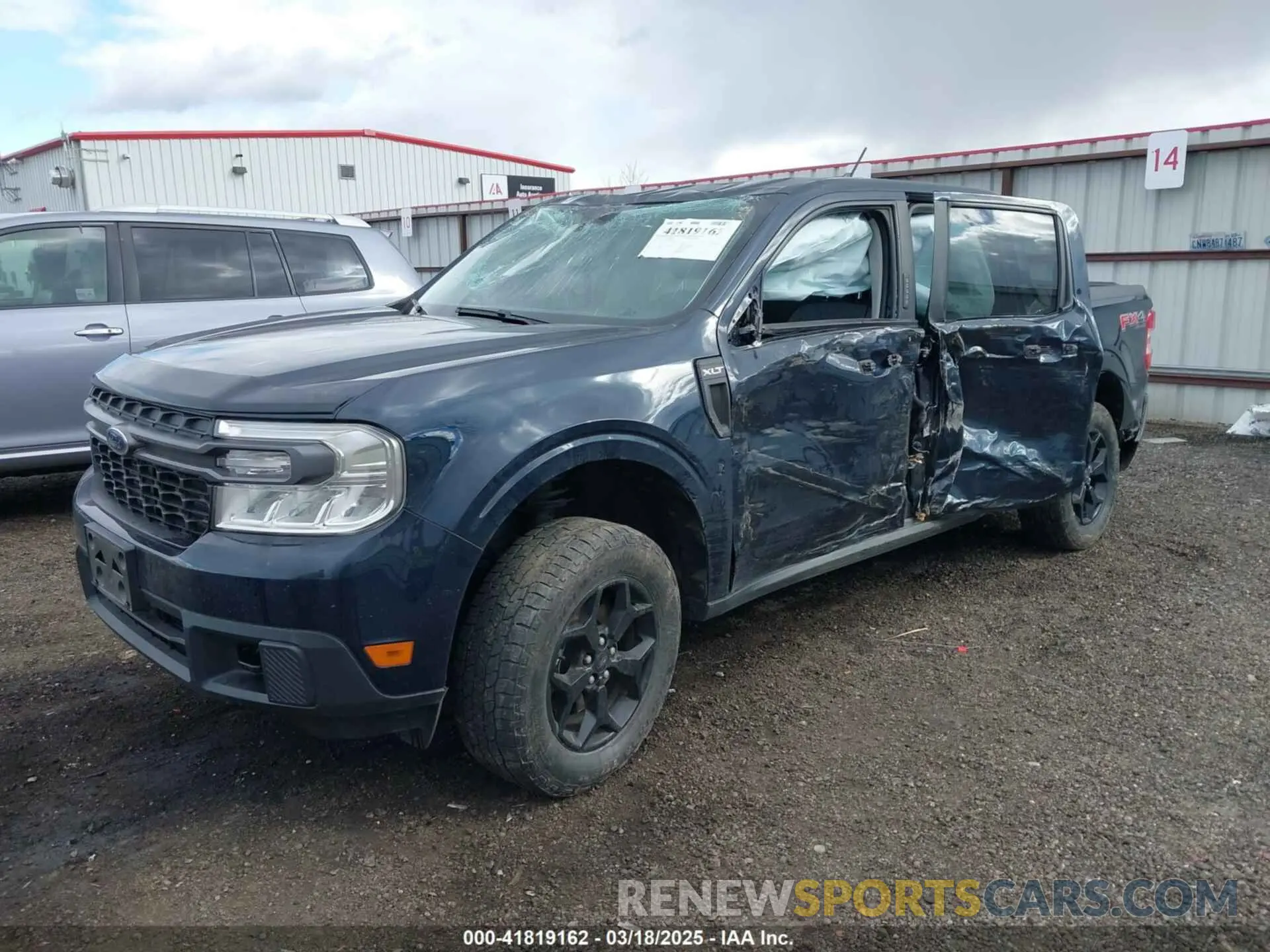2 Photograph of a damaged car 3FTTW8F99NRA44165 FORD MAVERICK 2022