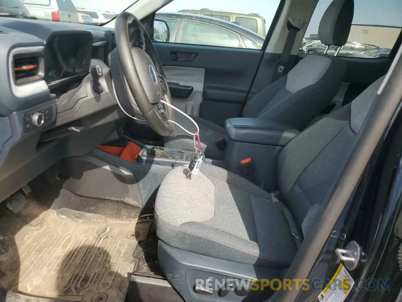 7 Photograph of a damaged car 3FTTW8E30PRA55071 FORD MAVERICK 2023