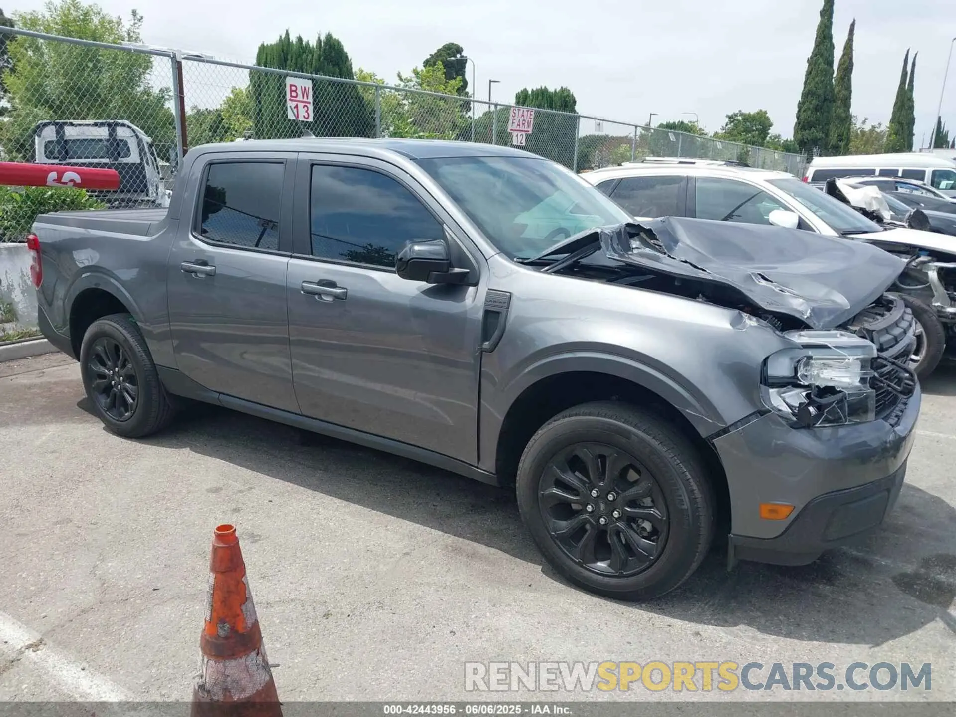 1 Photograph of a damaged car 3FTTW8E30PRA55930 FORD MAVERICK 2023