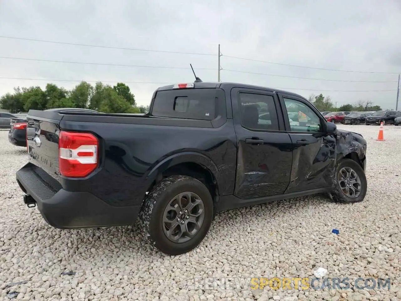 3 Photograph of a damaged car 3FTTW8E30PRA90063 FORD MAVERICK 2023