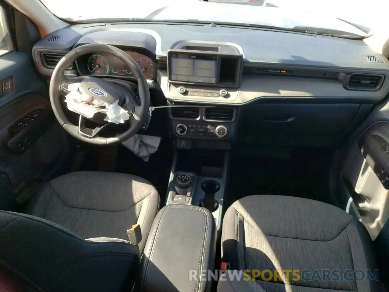 8 Photograph of a damaged car 3FTTW8E30PRA97160 FORD MAVERICK 2023