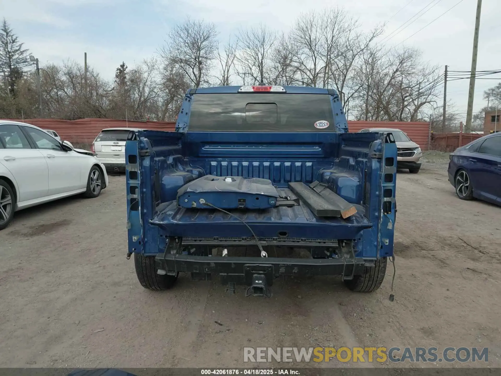 17 Photograph of a damaged car 3FTTW8E31PRA17316 FORD MAVERICK 2023