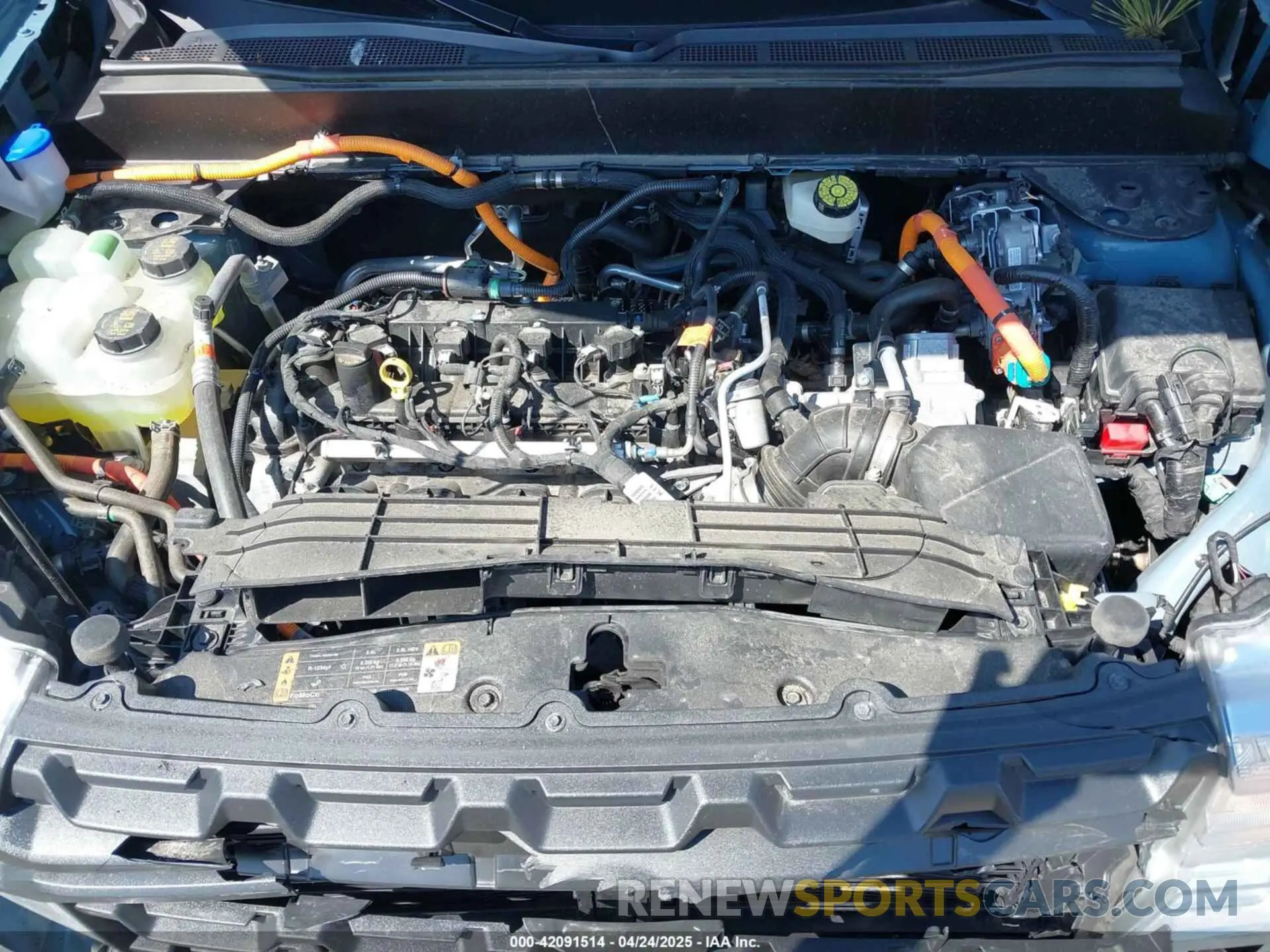 10 Photograph of a damaged car 3FTTW8E31PRA49554 FORD MAVERICK 2023