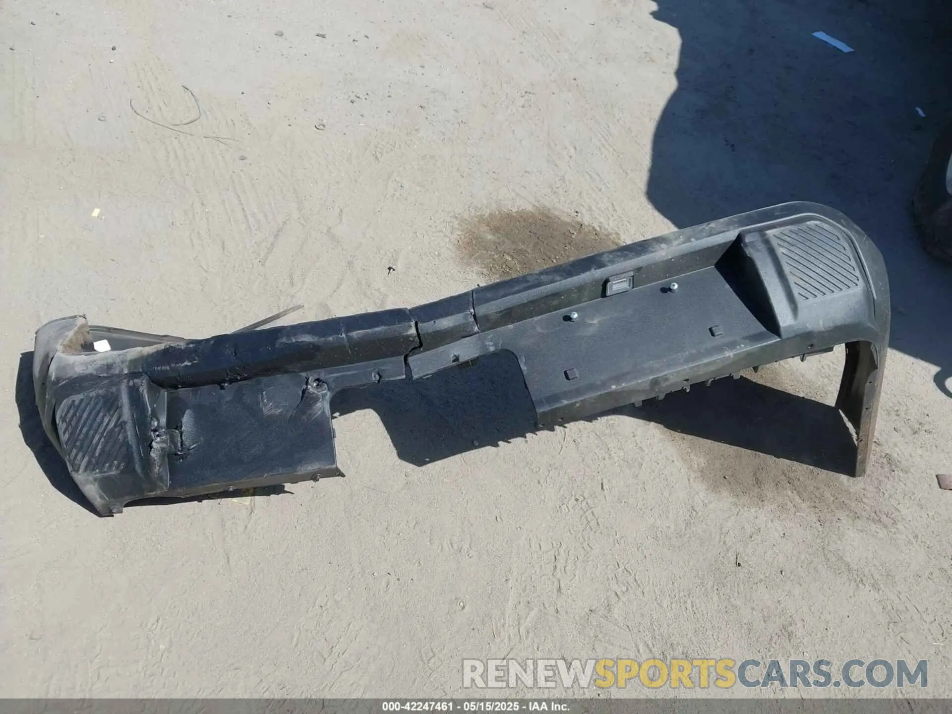 12 Photograph of a damaged car 3FTTW8E31PRA65933 FORD MAVERICK 2023