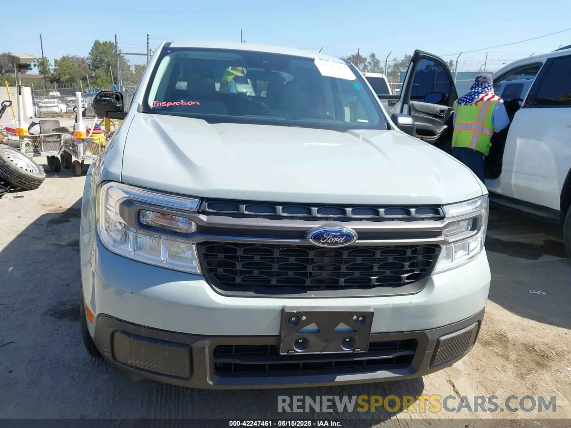13 Photograph of a damaged car 3FTTW8E31PRA65933 FORD MAVERICK 2023
