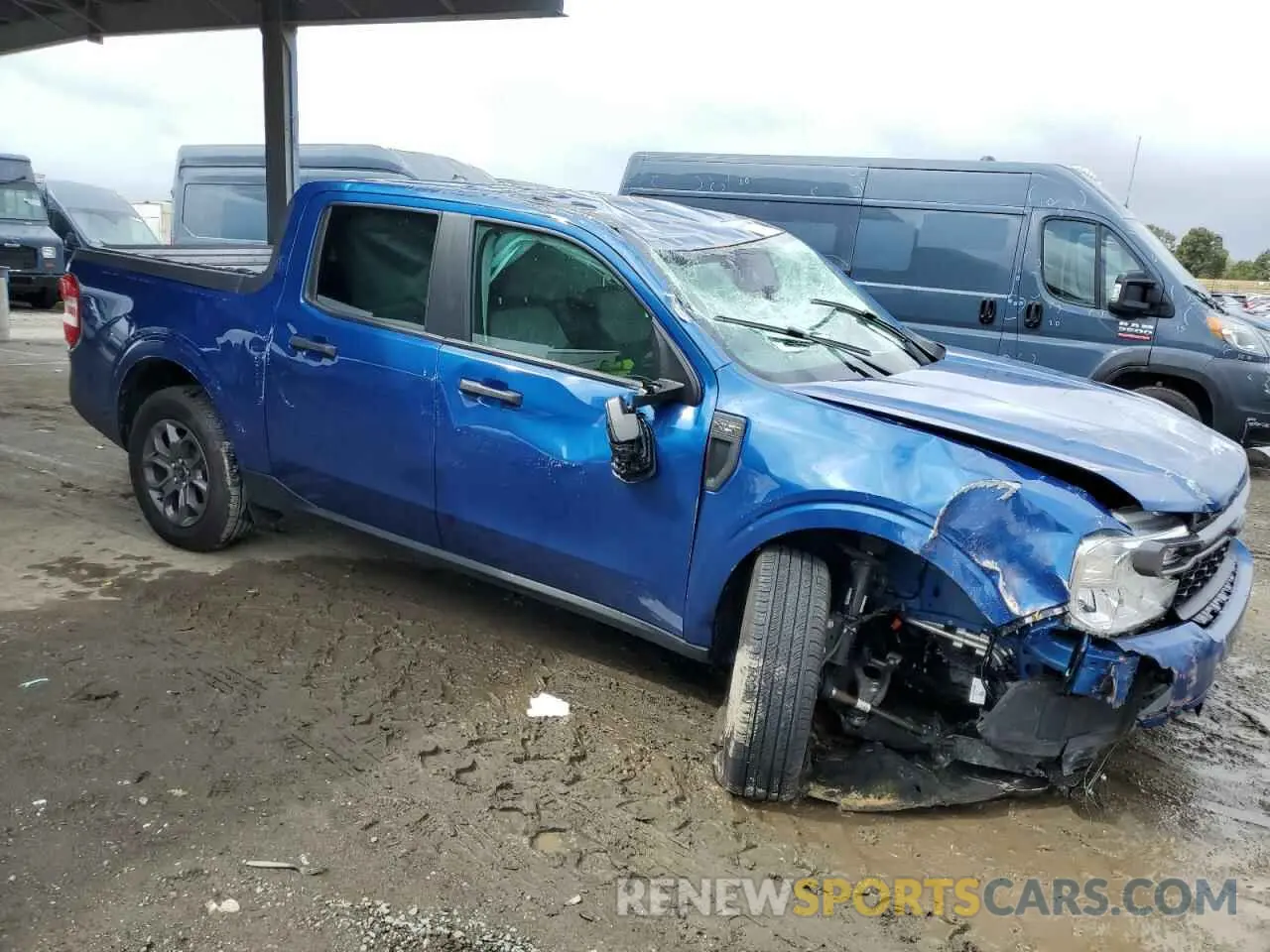 4 Photograph of a damaged car 3FTTW8E32PRA37588 FORD MAVERICK 2023