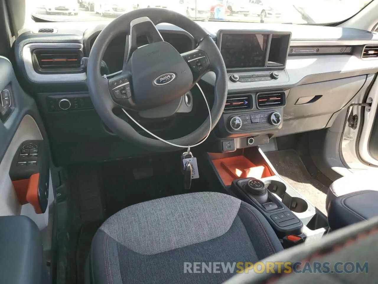 8 Photograph of a damaged car 3FTTW8E32PRA87696 FORD MAVERICK 2023