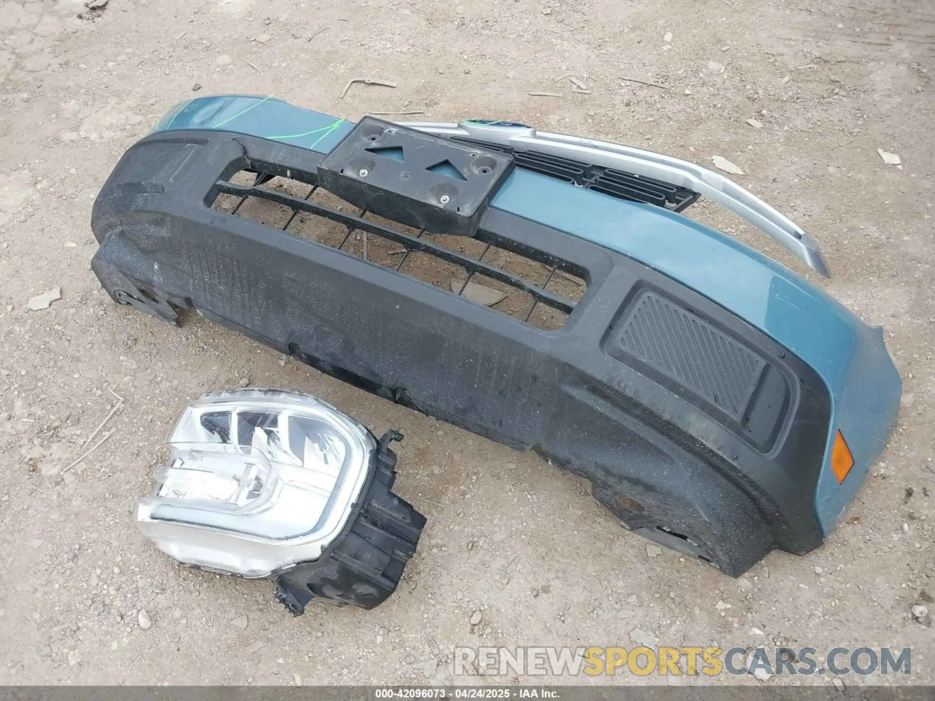12 Photograph of a damaged car 3FTTW8E33PRA70440 FORD MAVERICK 2023