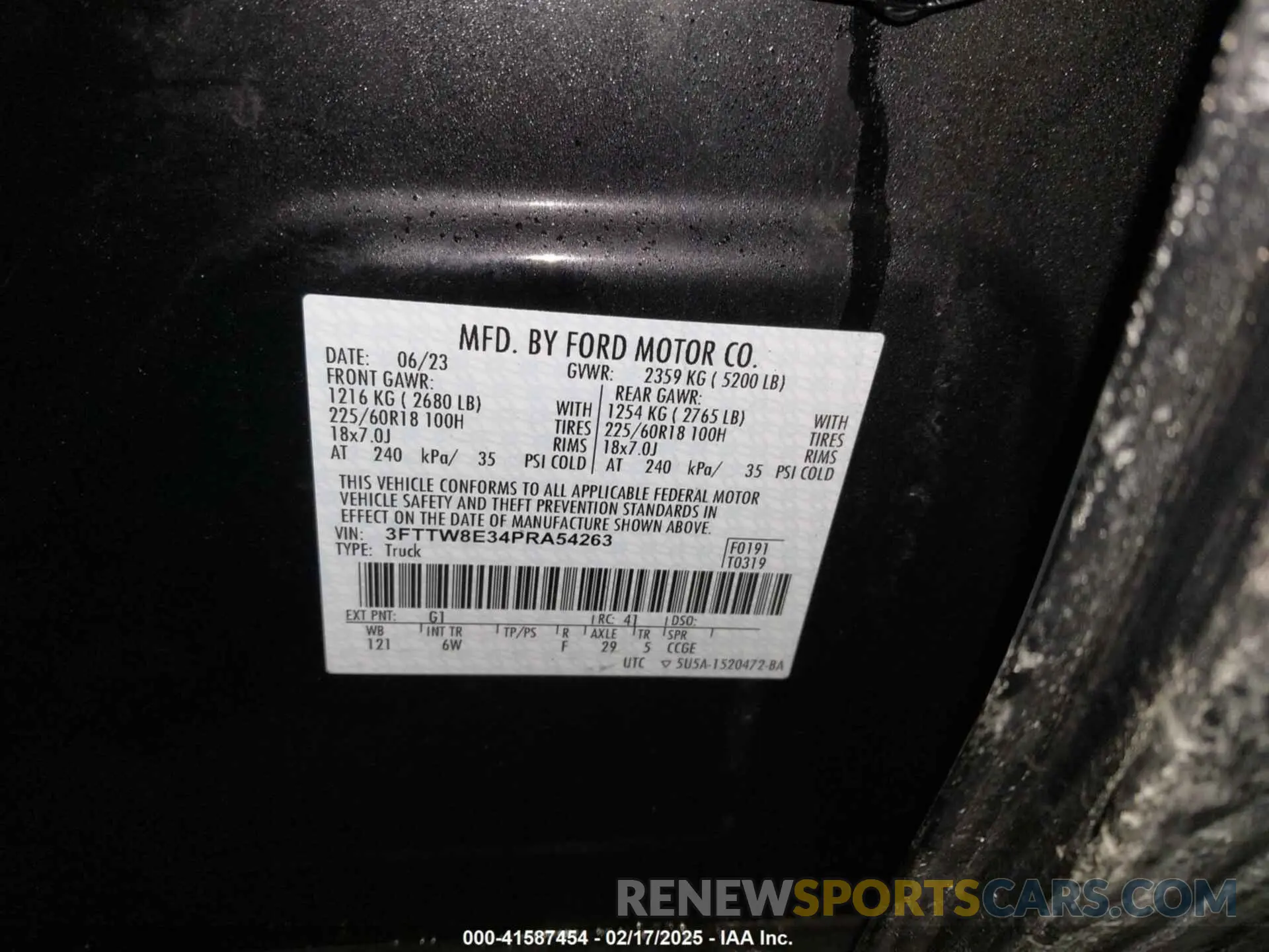 9 Photograph of a damaged car 3FTTW8E34PRA54263 FORD MAVERICK 2023