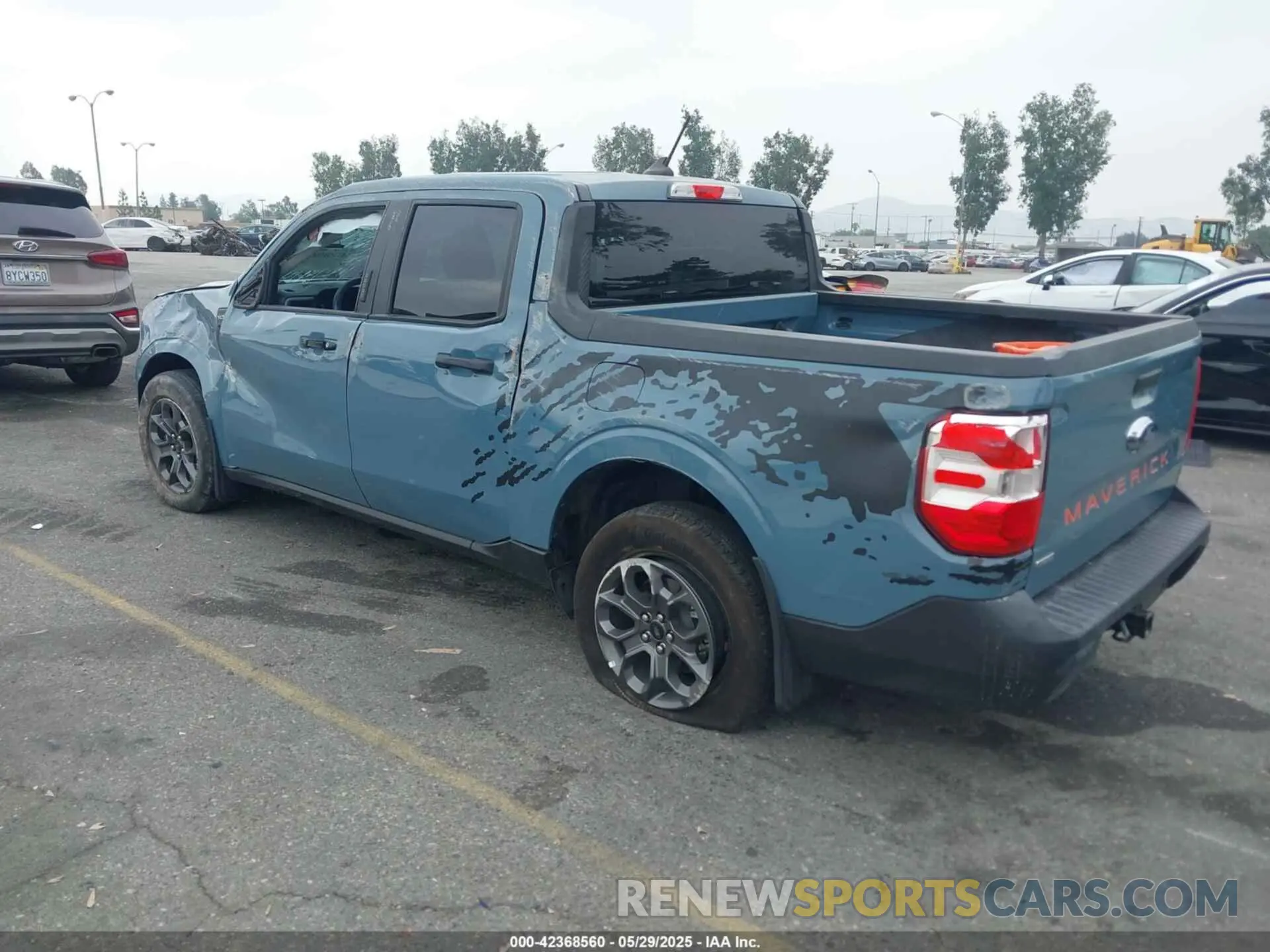 3 Photograph of a damaged car 3FTTW8E35PRA18775 FORD MAVERICK 2023