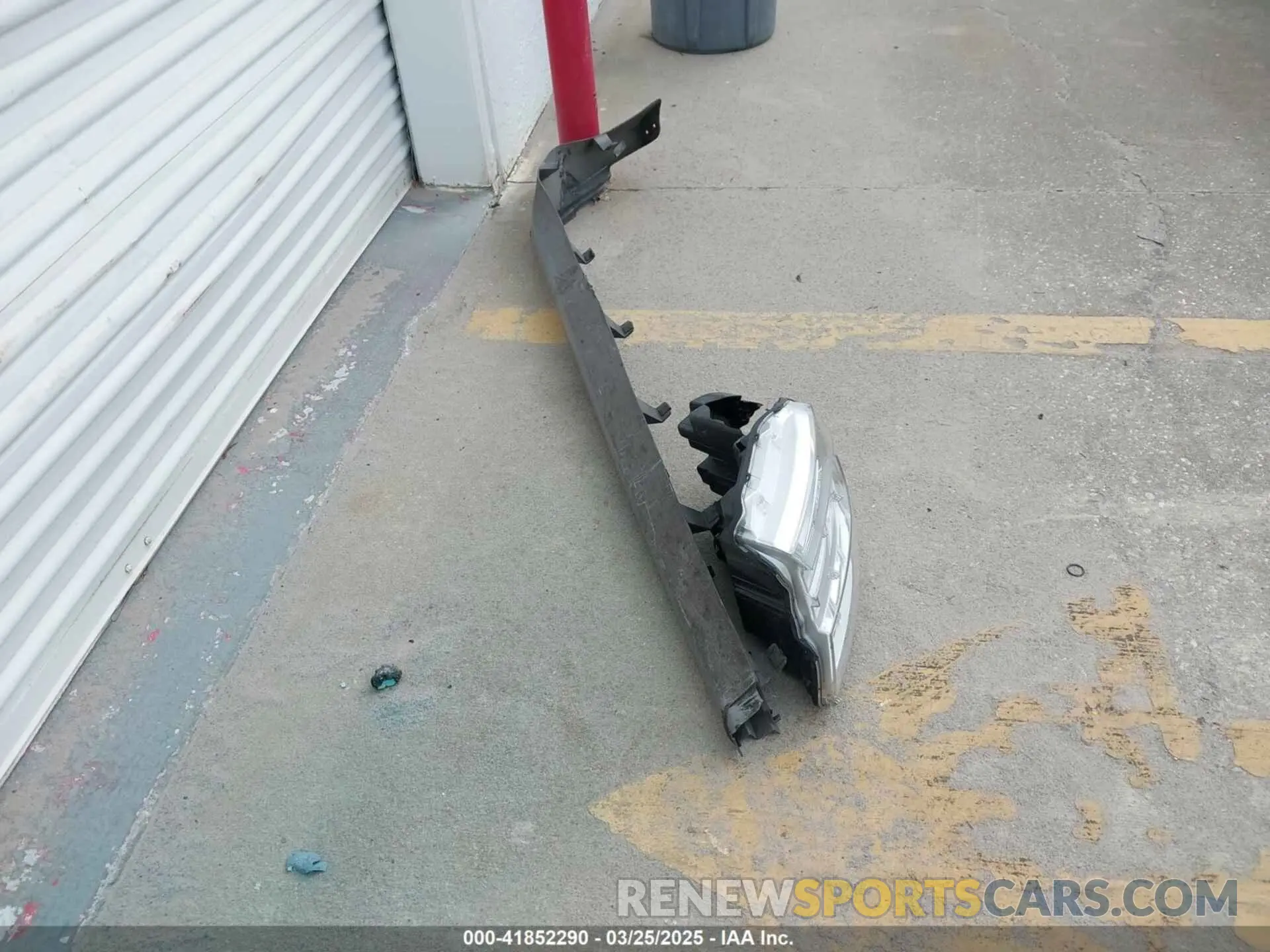 12 Photograph of a damaged car 3FTTW8E37PRA74216 FORD MAVERICK 2023