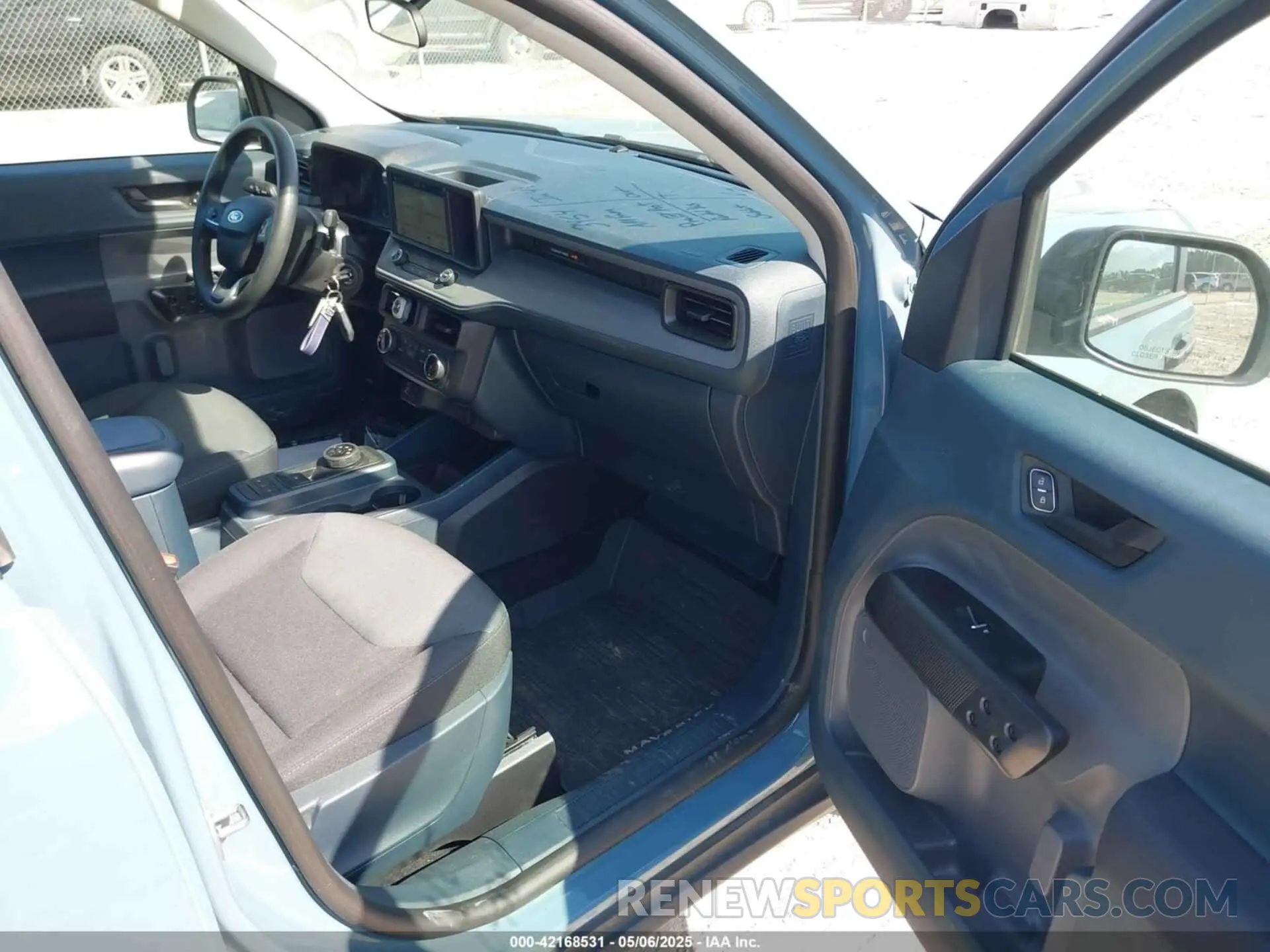 5 Photograph of a damaged car 3FTTW8E3XPRA36916 FORD MAVERICK 2023