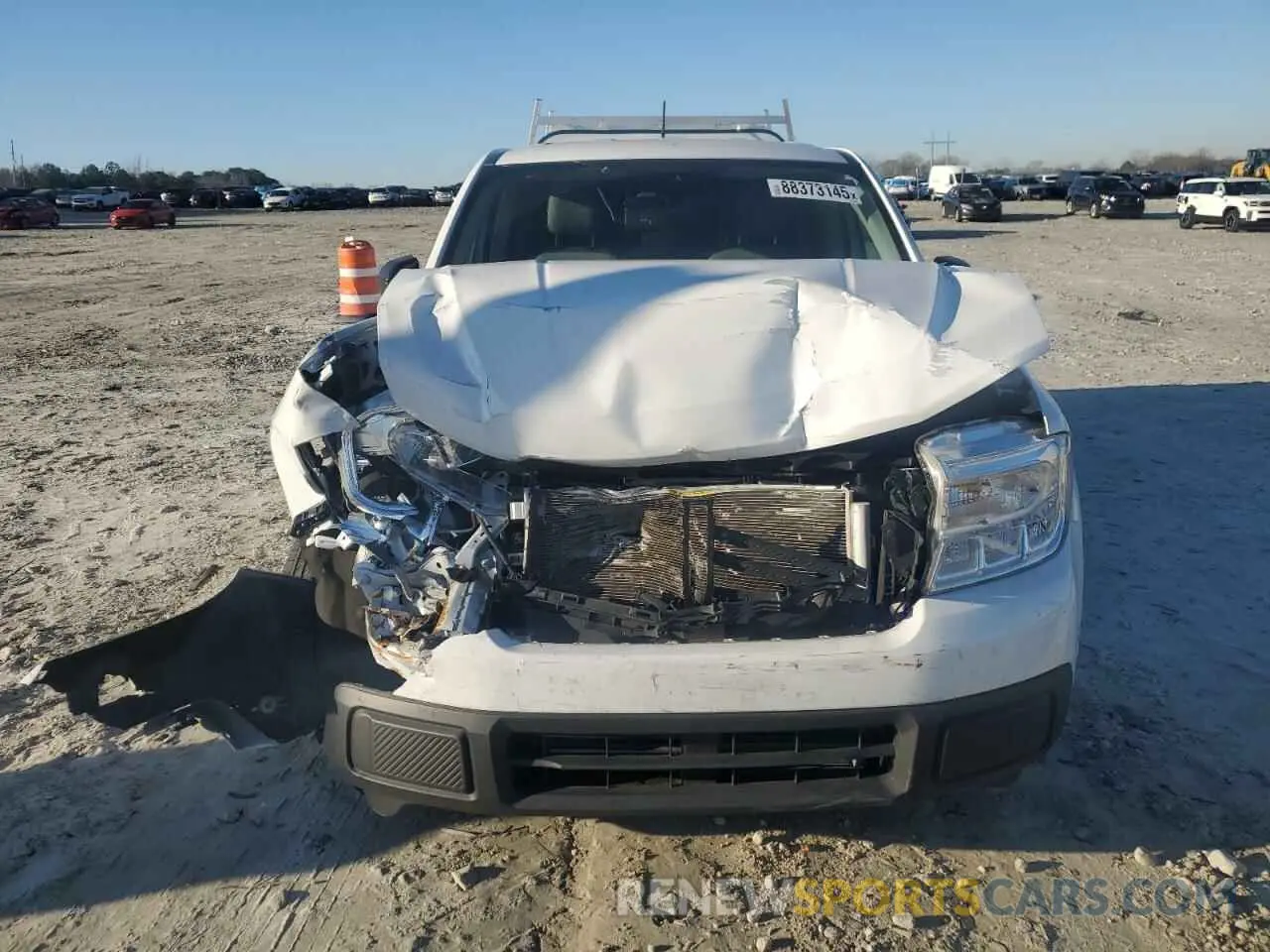 5 Photograph of a damaged car 3FTTW8E91PRA82381 FORD MAVERICK 2023