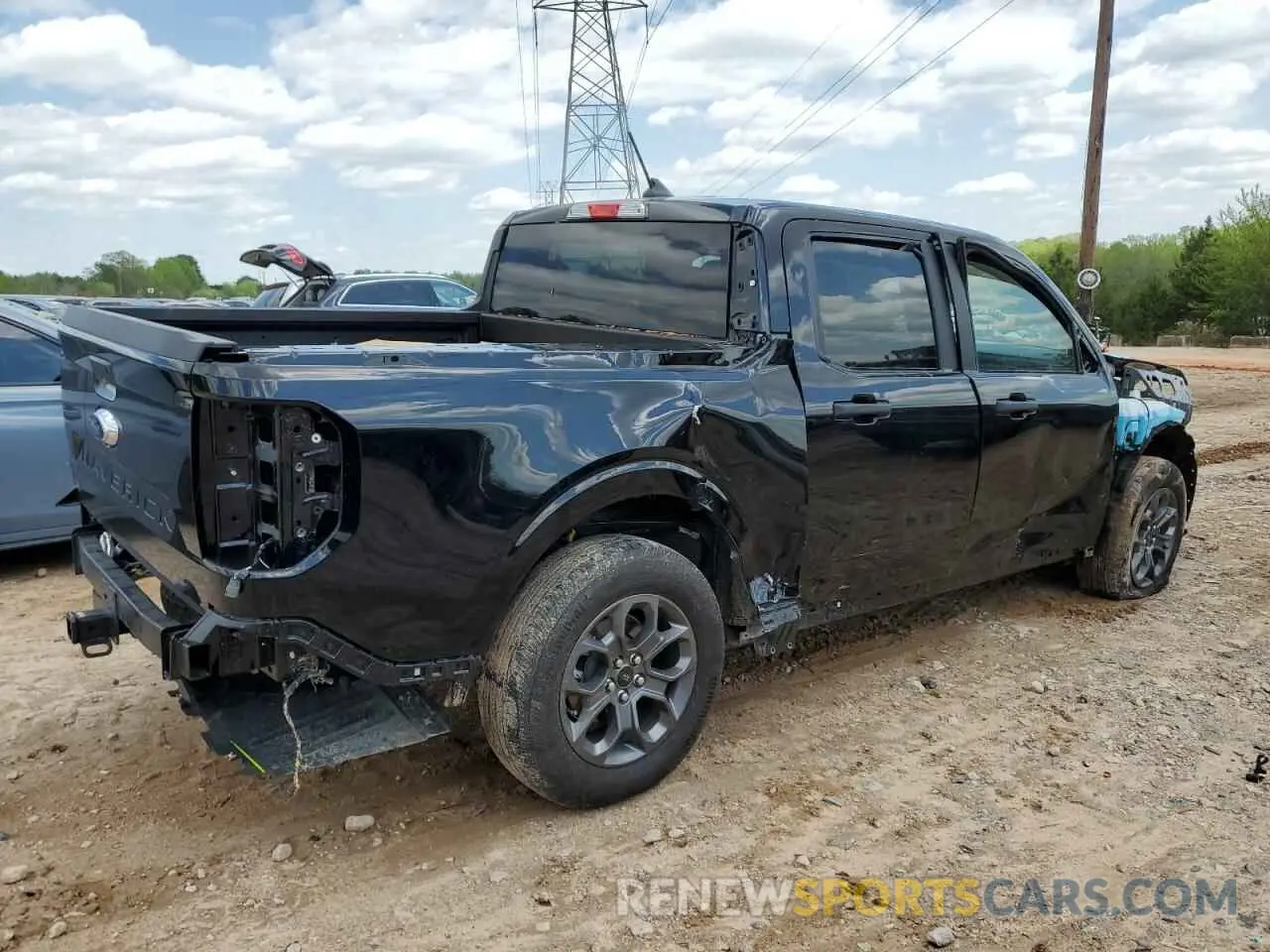 3 Photograph of a damaged car 3FTTW8E92PRA97715 FORD MAVERICK 2023